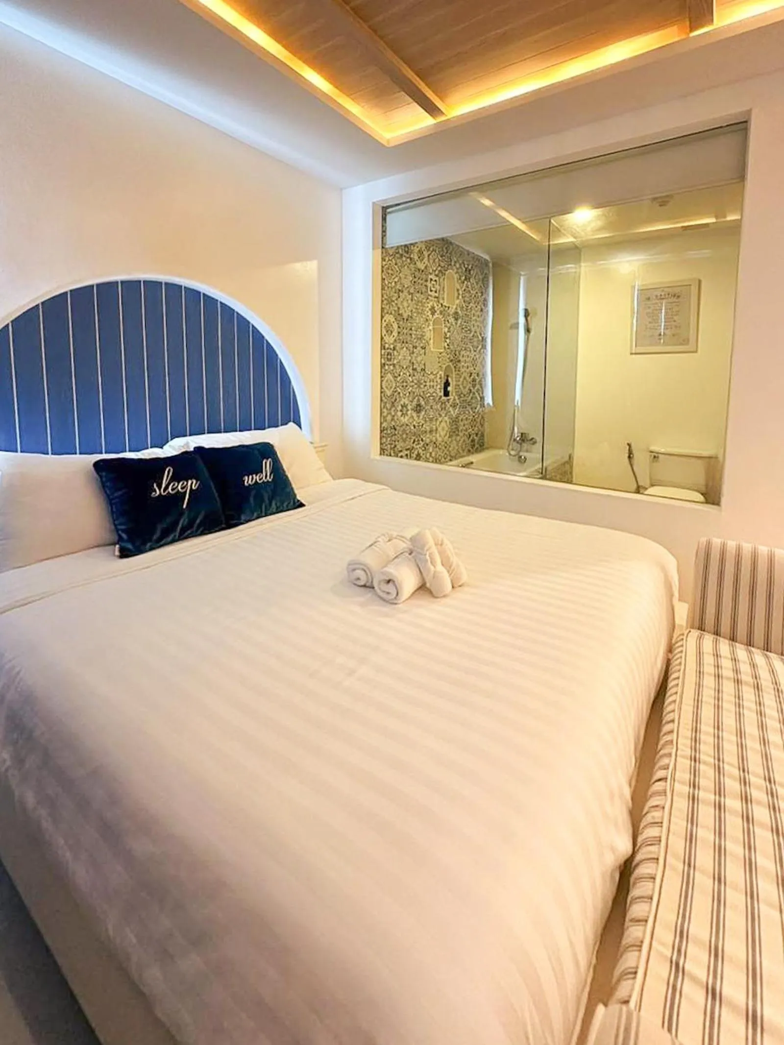 Bed in Costa Beach Residence & Jacuzzi