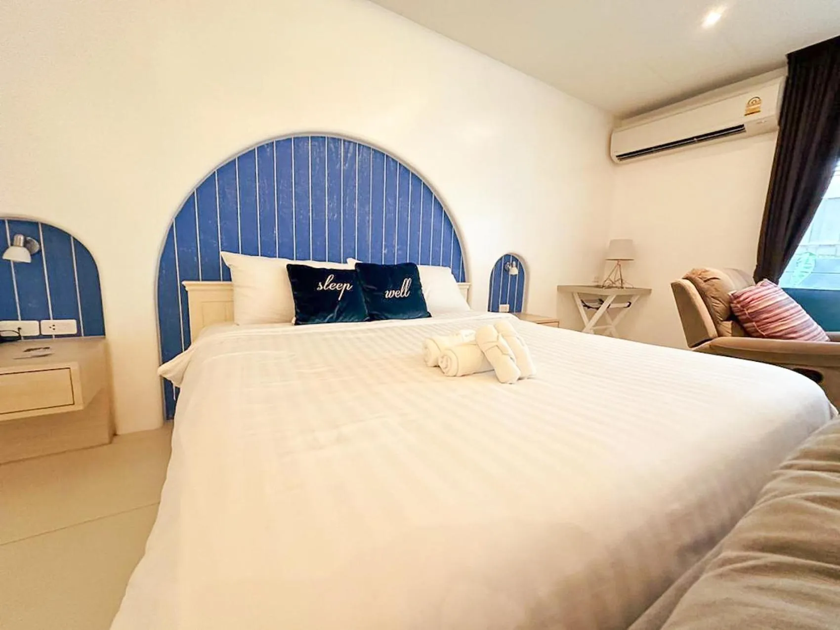 Bed in Costa Beach Residence & Jacuzzi