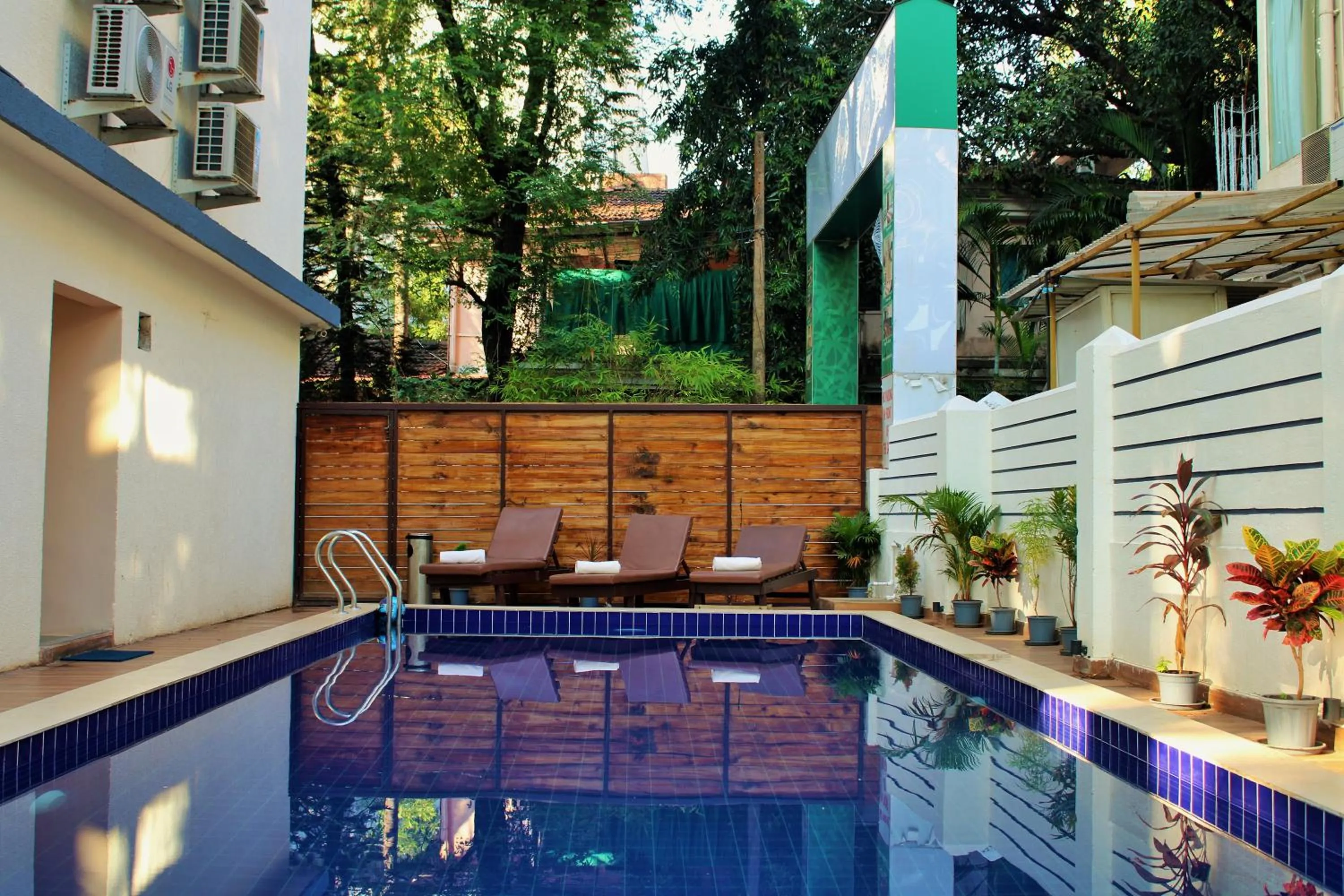 Swimming pool in Wotel Calangute Goa