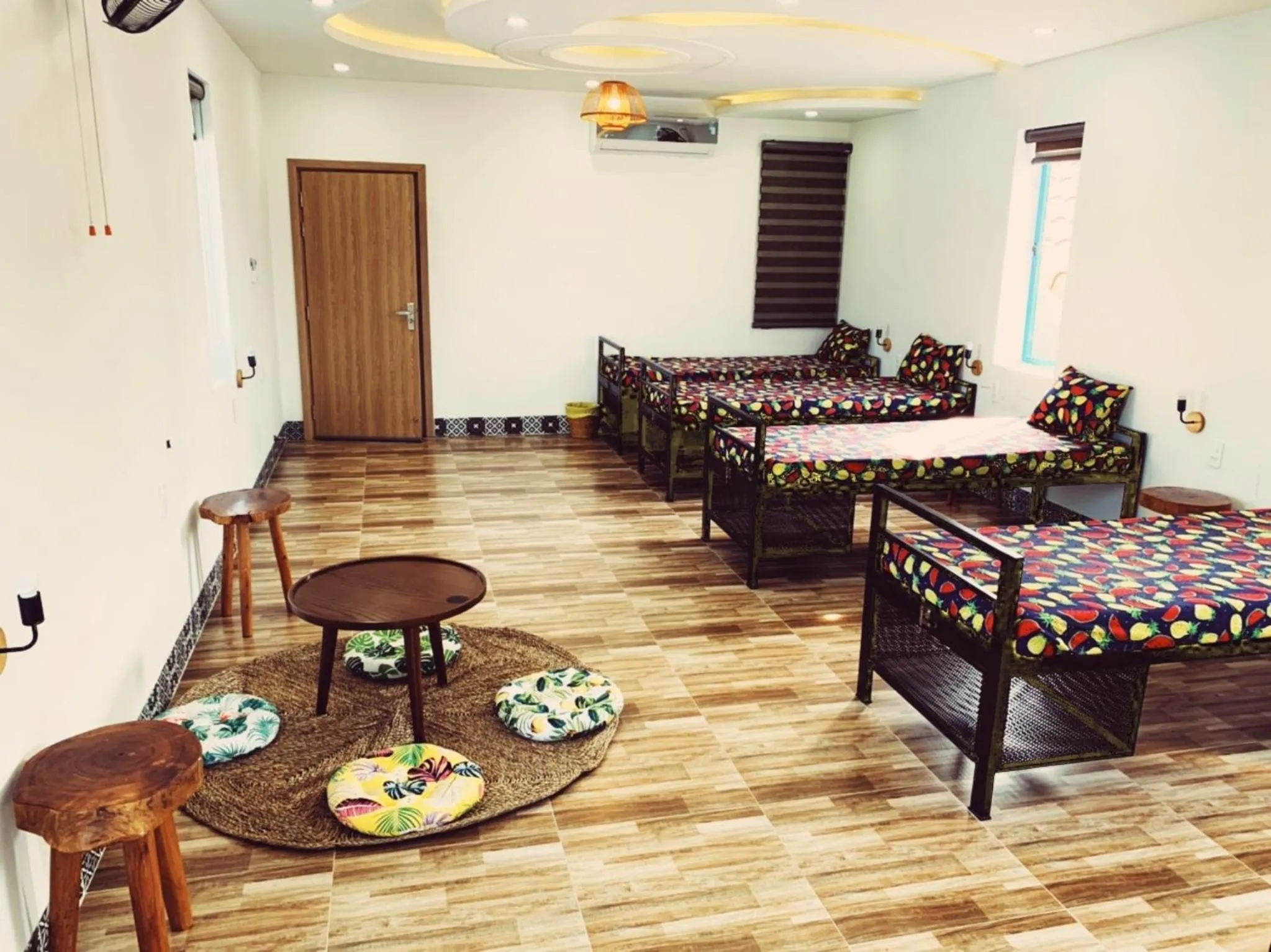 Bed in 6-Bed Dormitory Room in Lazy Bear Villa By The Little Hoi An