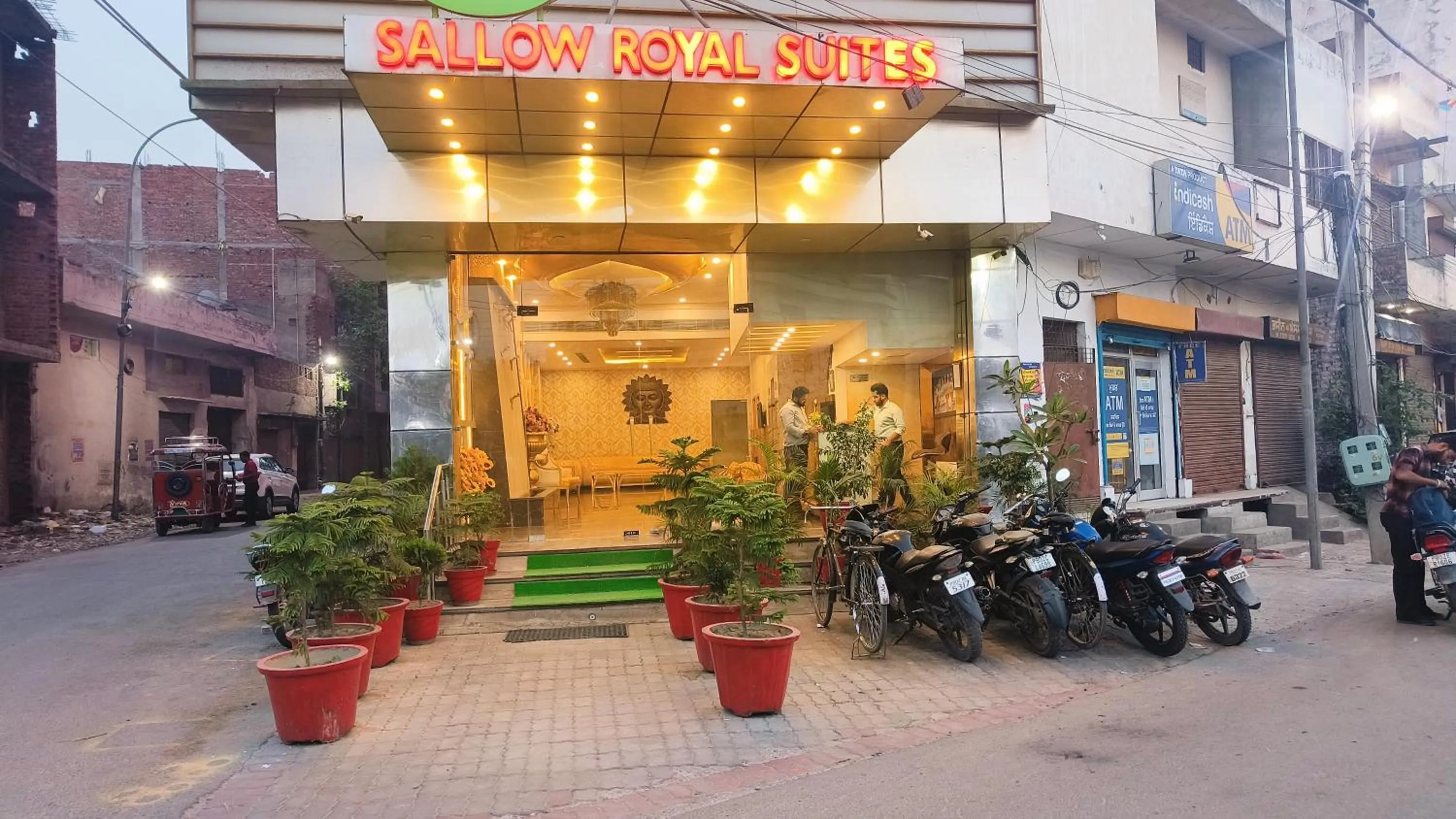 Property building in Crestline Sallow Club