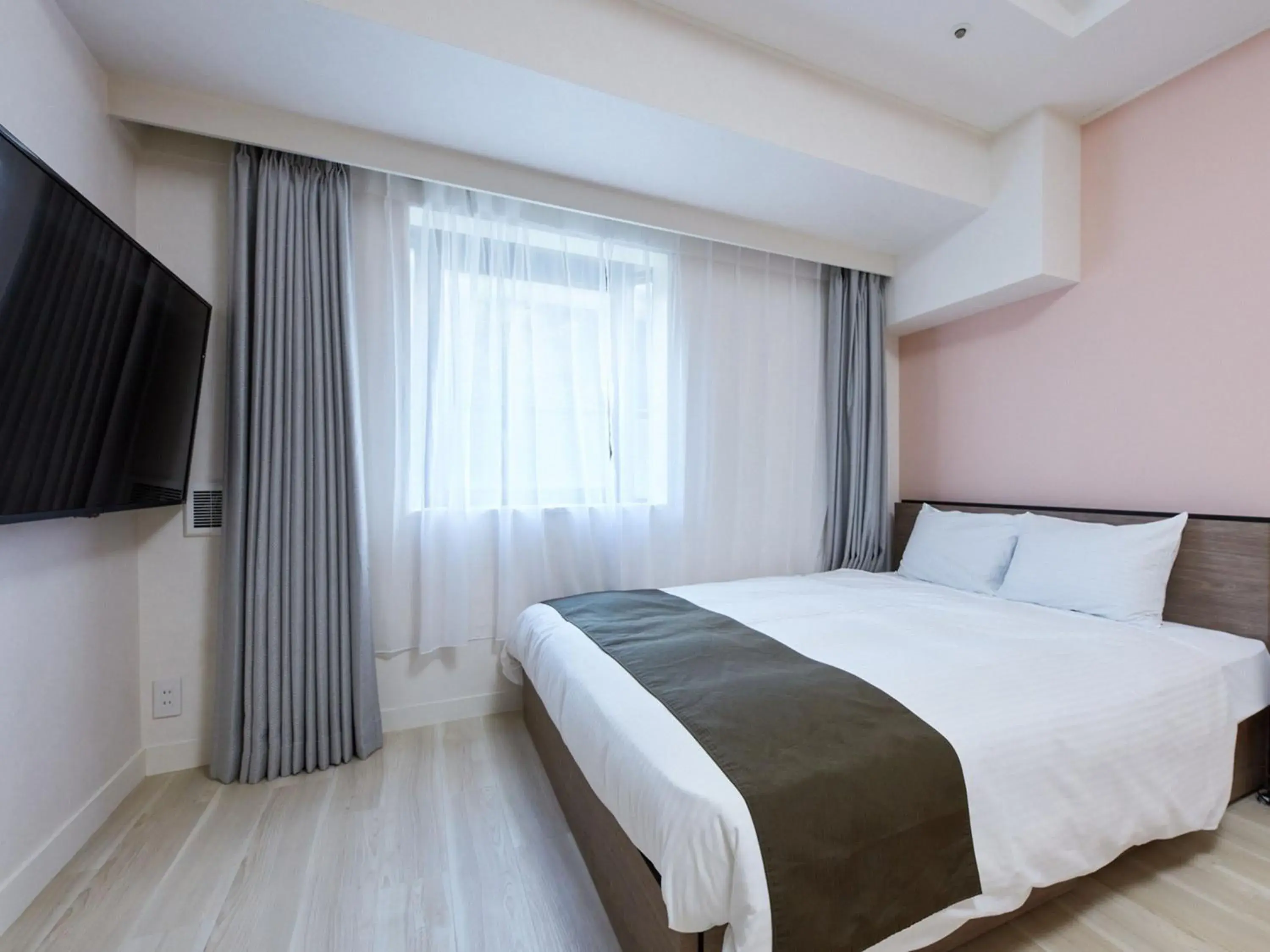 Photo of the whole room, Bed in Rembrandt Hotel Atsugi Photo of the whole room, Bed in Rembrandt Hotel Atsugi