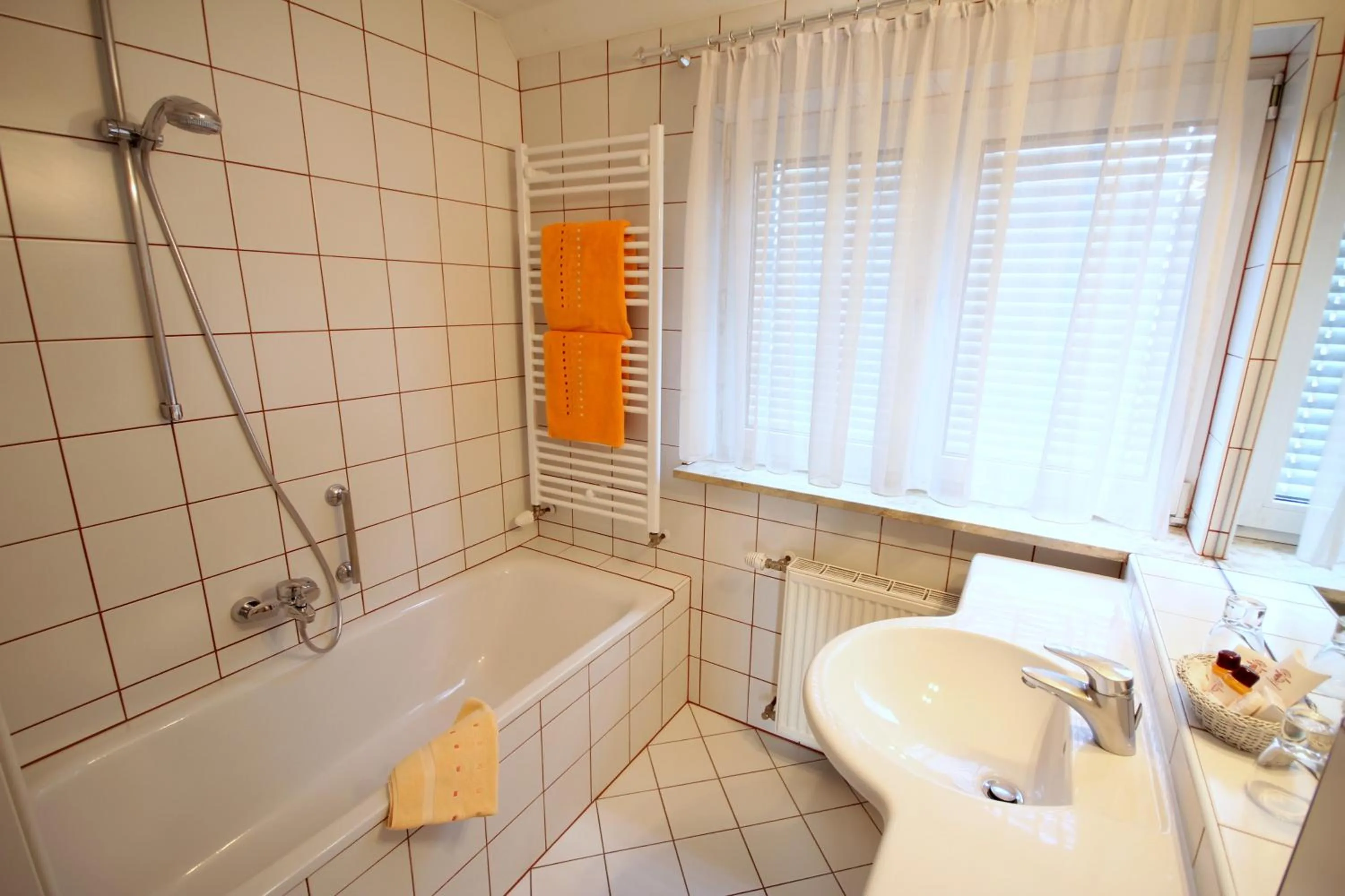 Bathroom in Carinthia Stadthotel