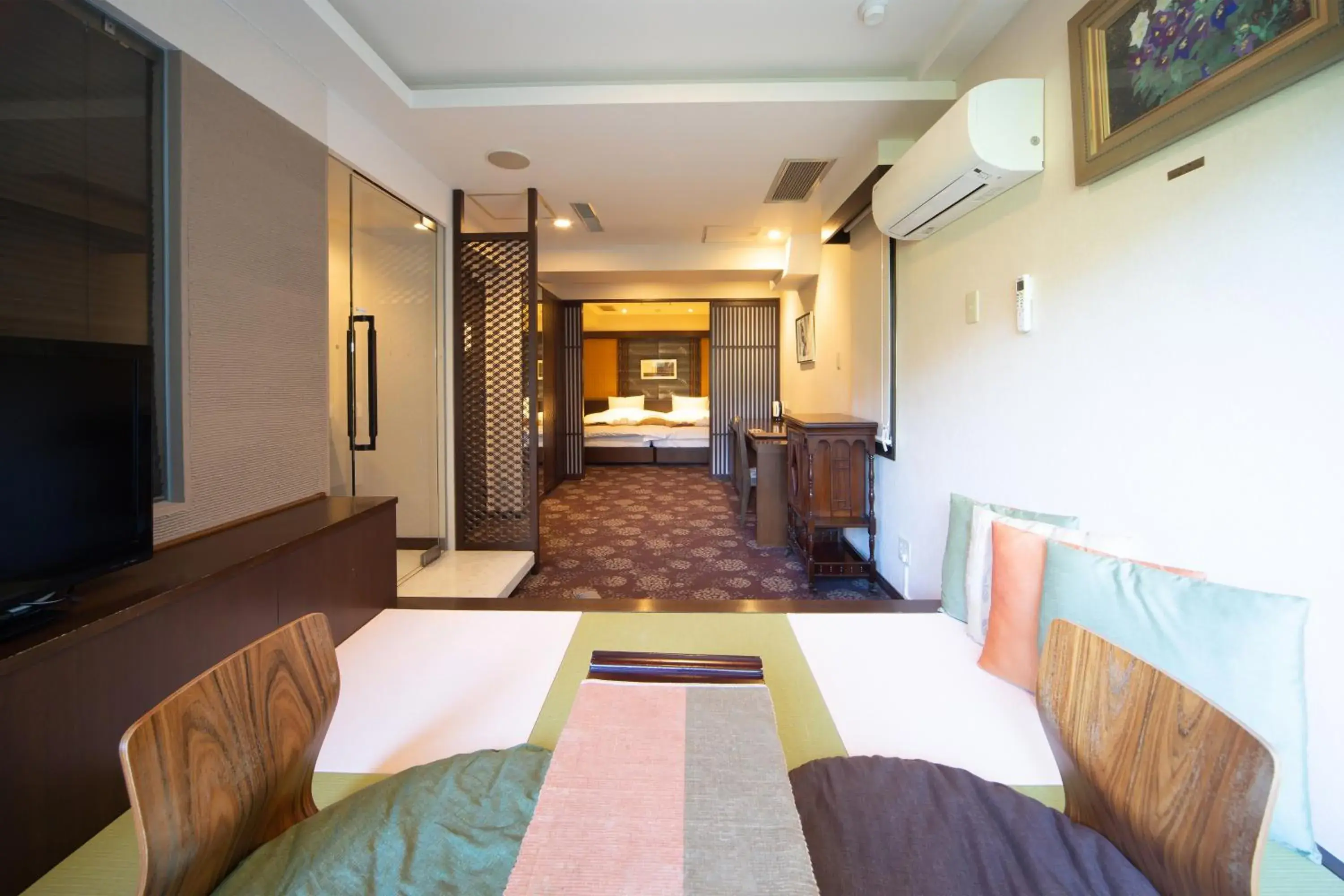 Photo of the whole room, Bed in Hakone Nanase formerly known as Manatei Hakone Photo of the whole room, Bed in Hakone Nanase formerly known as Manatei Hakone