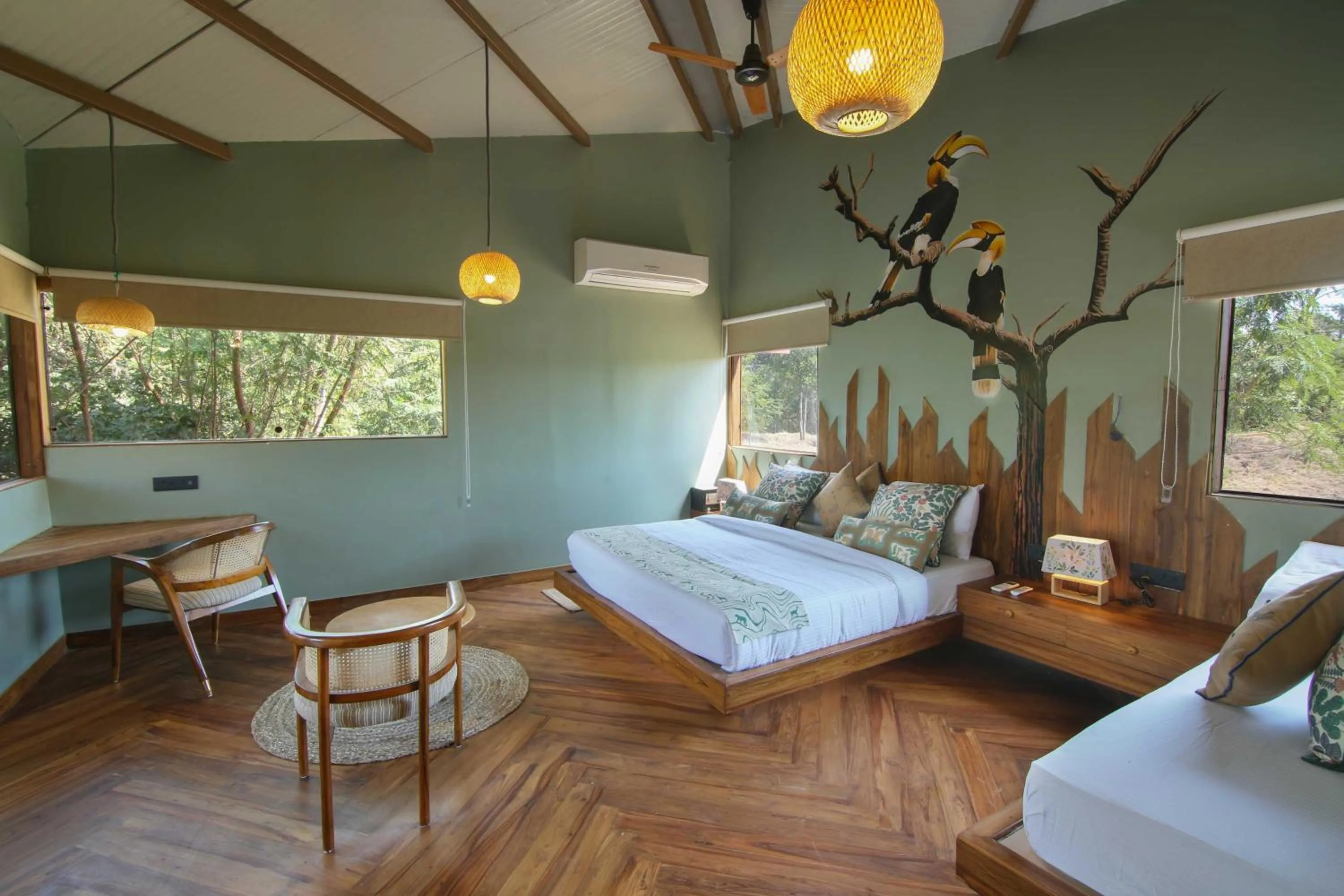Photo of the whole room, Bed in Tadoba Jungle Camp