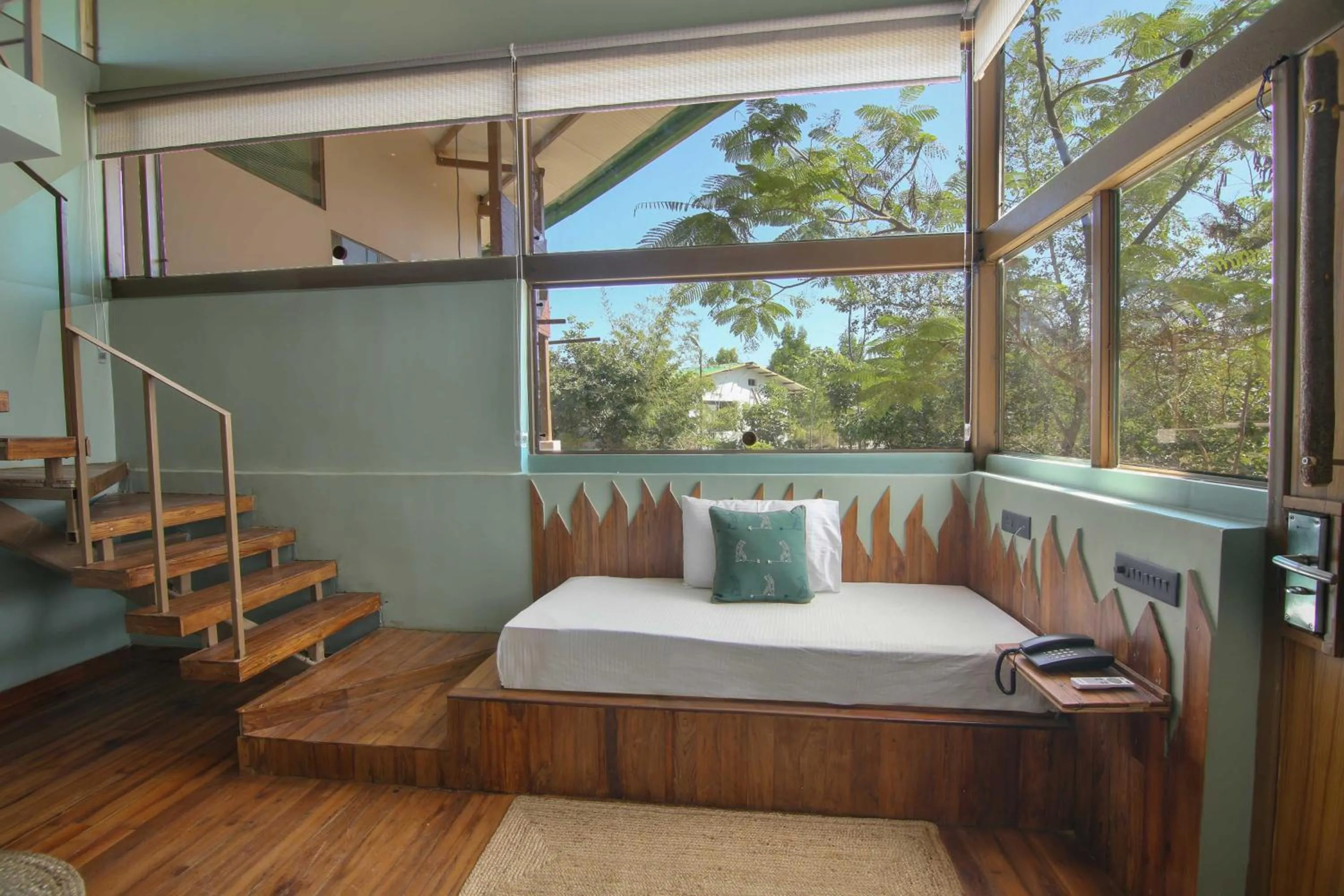 Living room, Bed in Tadoba Jungle Camp