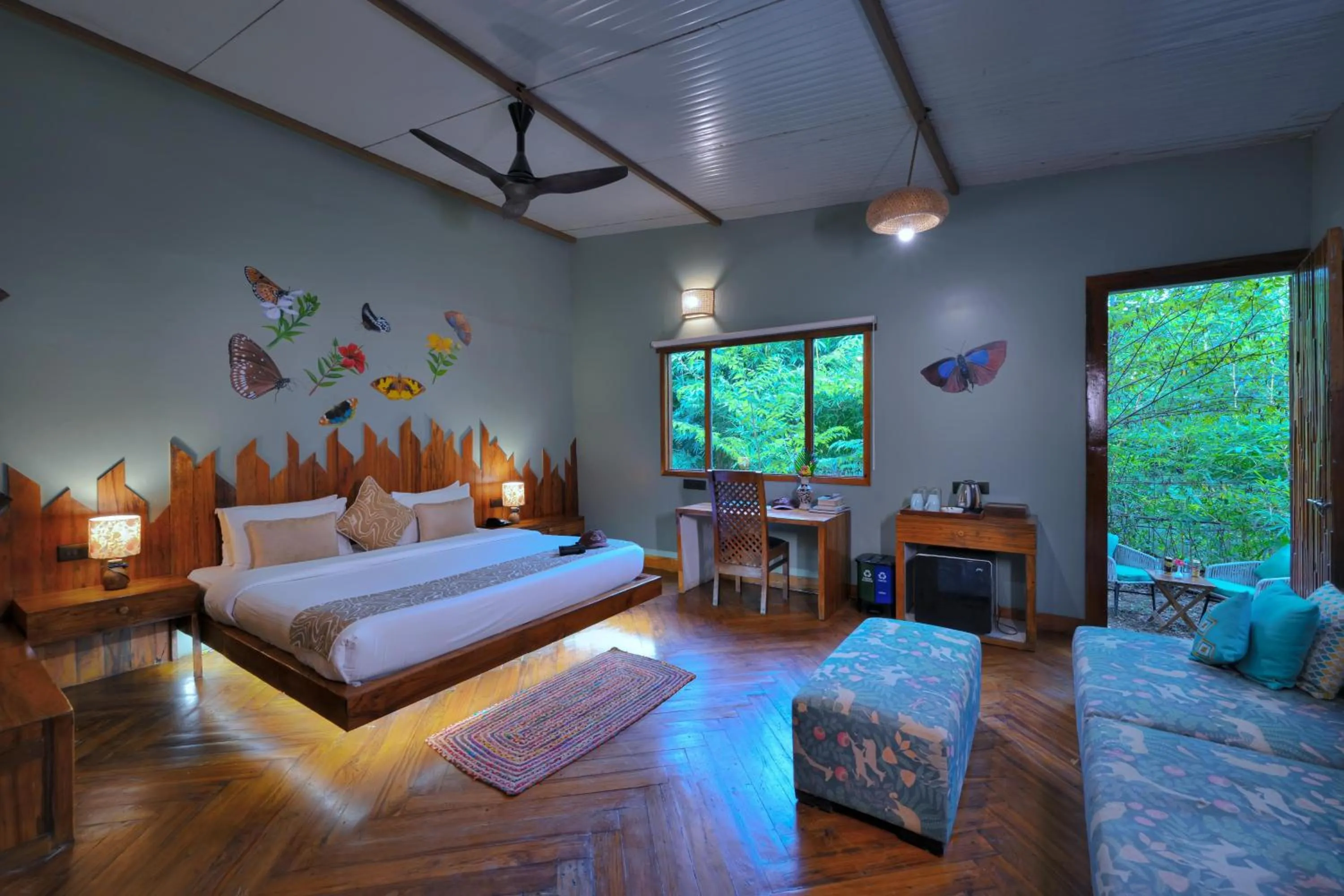 Bedroom, Bed in Tadoba Jungle Camp