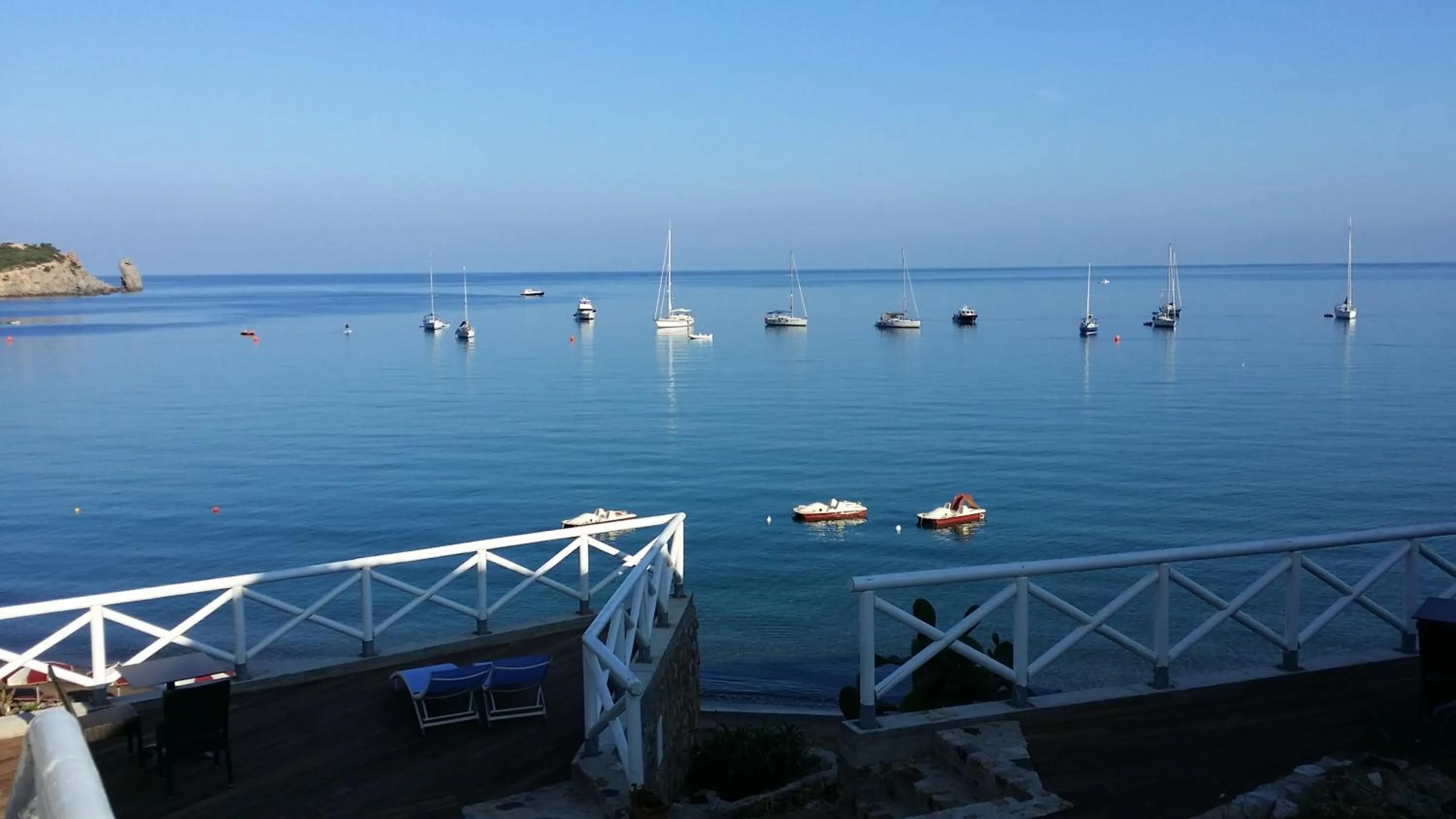 Beach in Le poste di Simplicio B&B