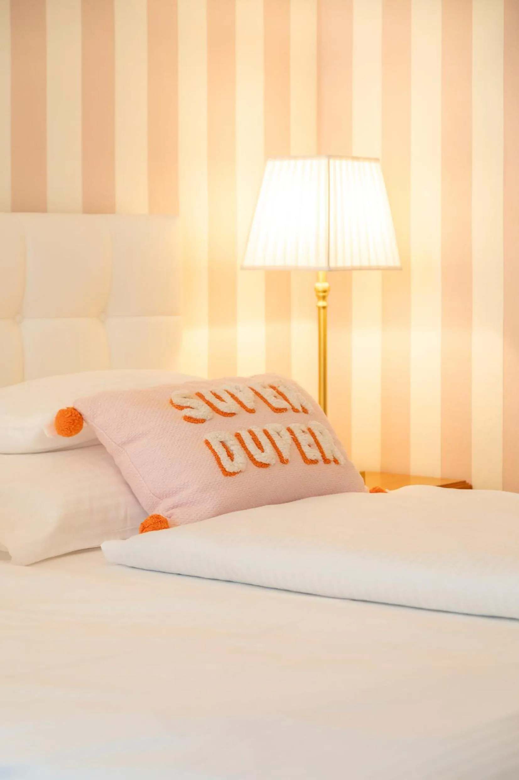 Bed in Hotel Schwalbe