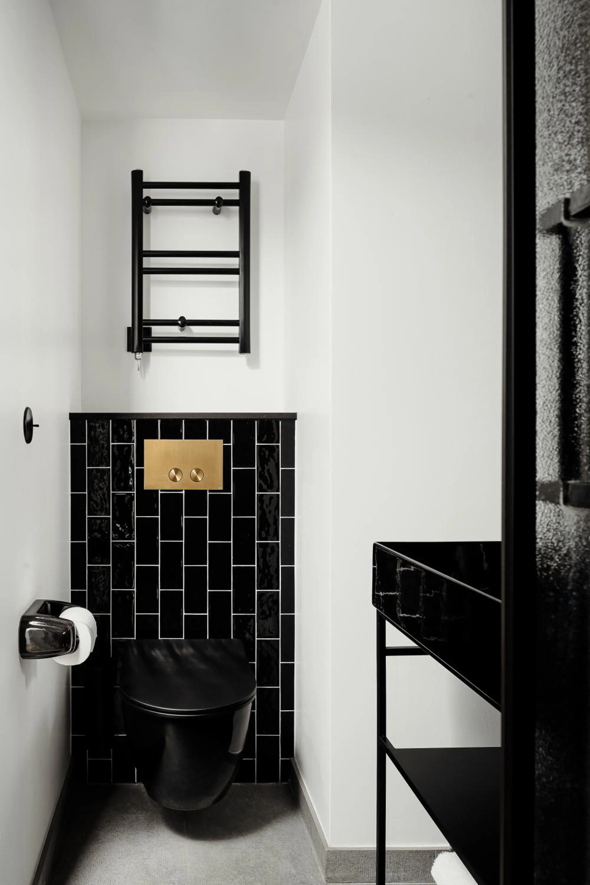 Bathroom in My Maison In Paris Montmartre