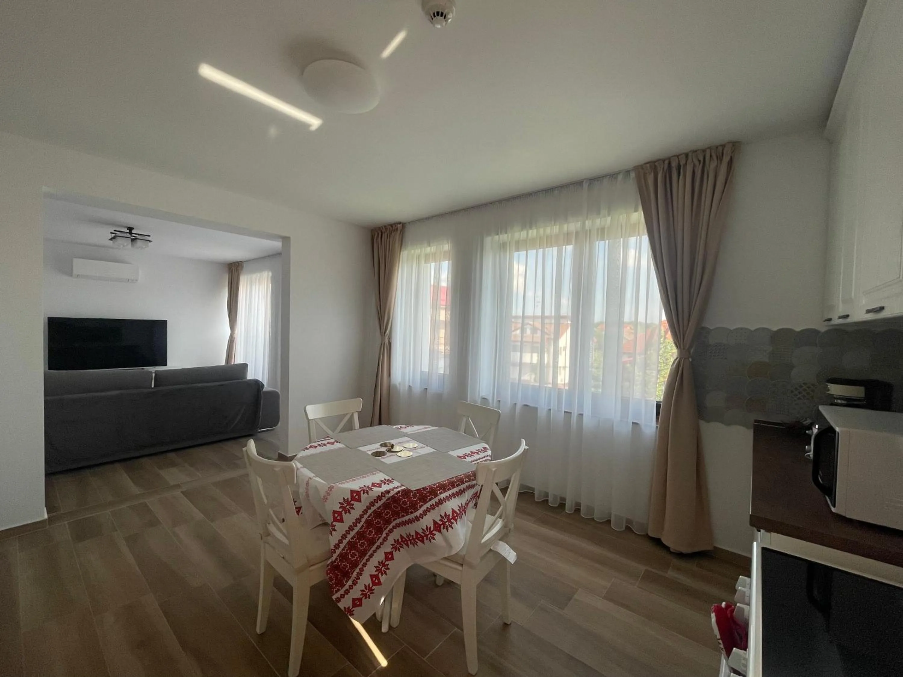 kitchen in Iarca Inn