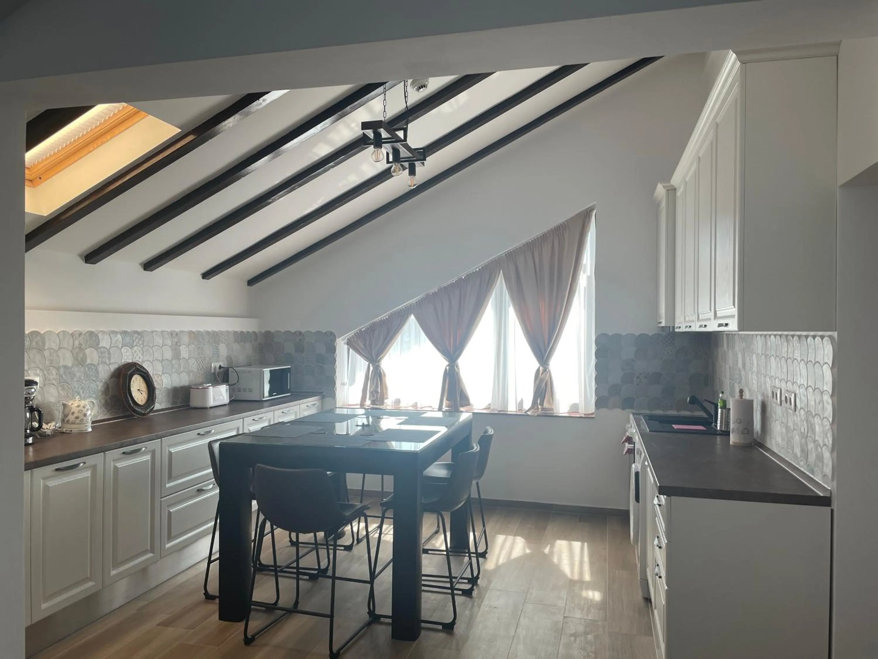 Kitchen or kitchenette in Iarca Inn