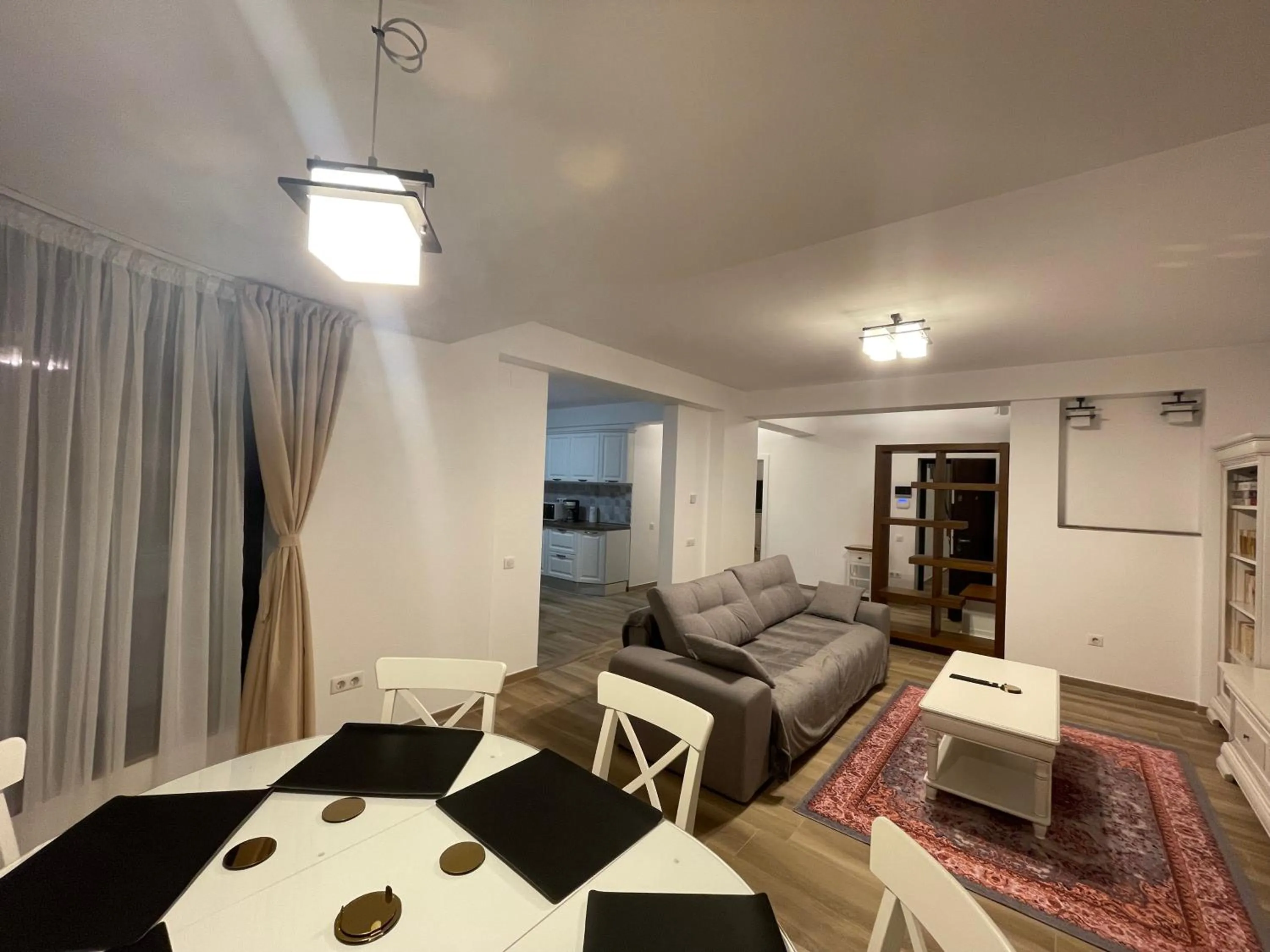 Living room, Bed in Iarca Inn