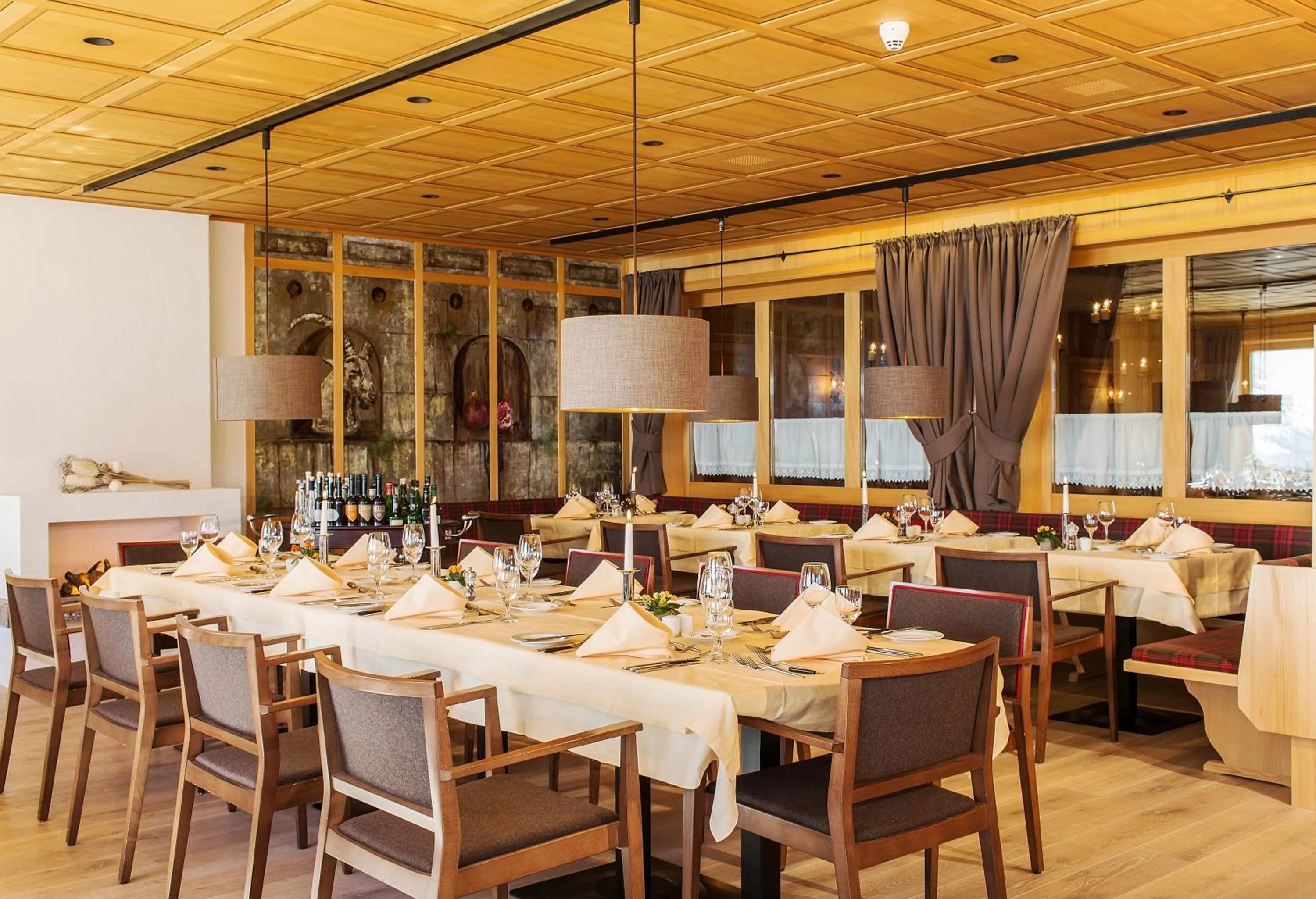 Restaurant/places to eat in Hotel Steffisalp