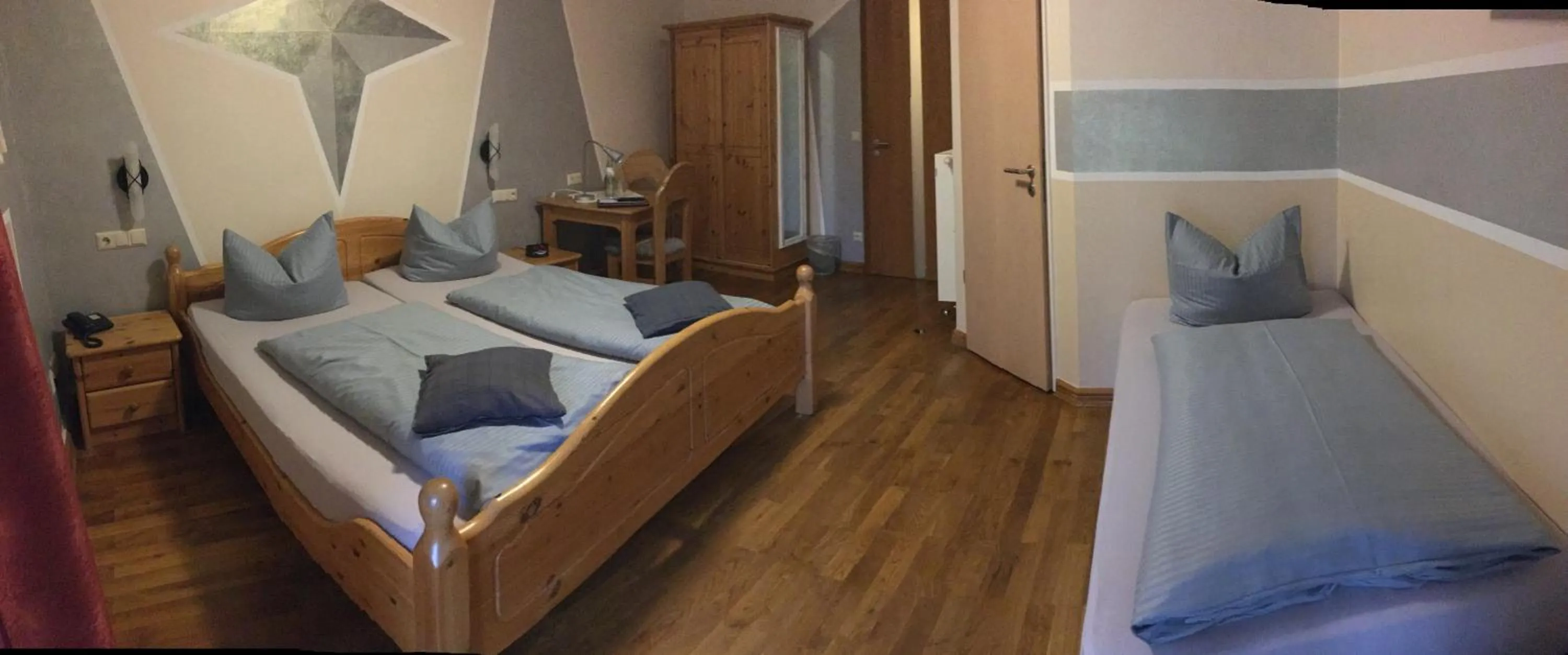 Photo of the whole room, Bed in Schloß Altenhausen