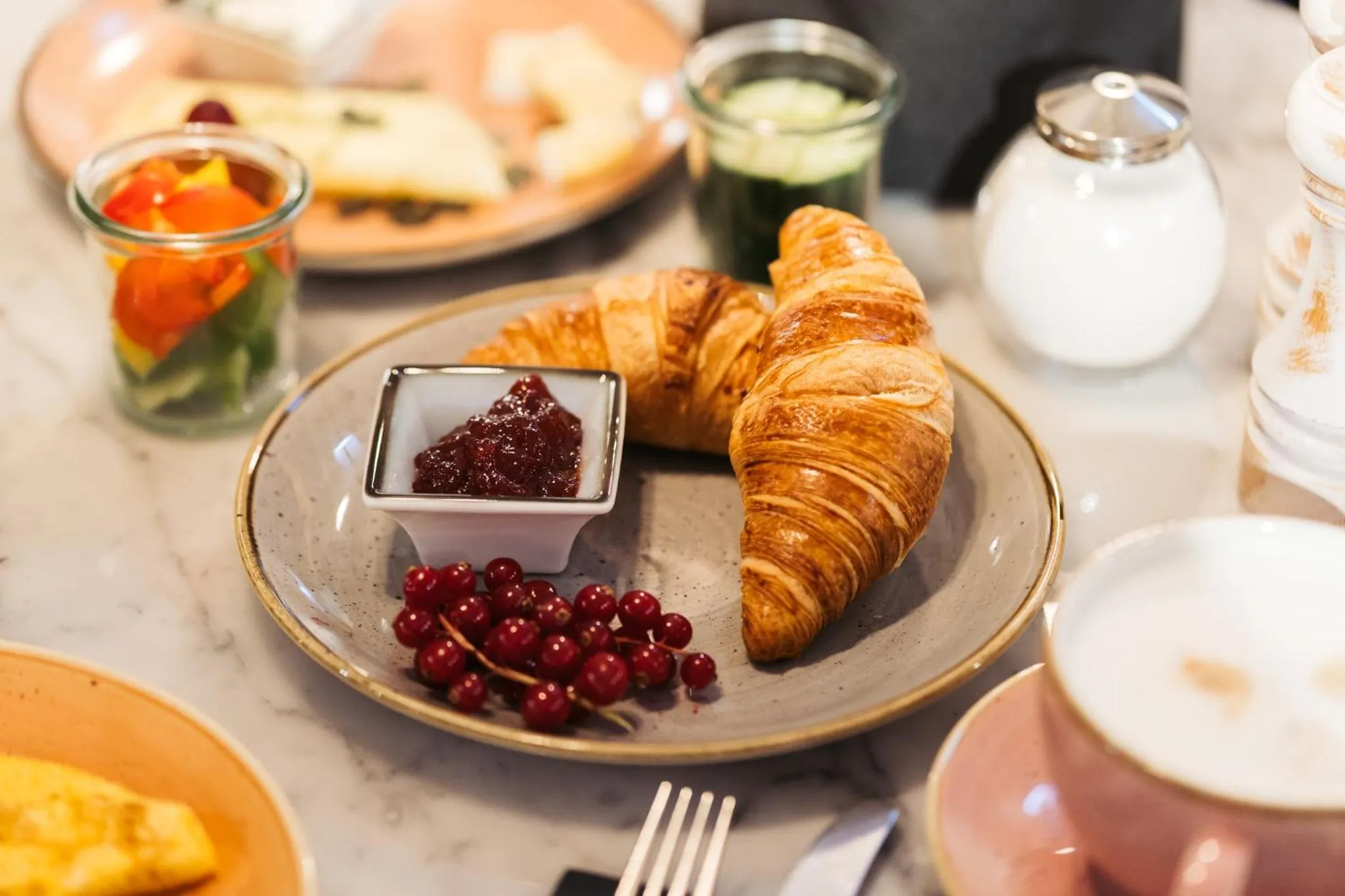 Breakfast in Hotel Schani Salon