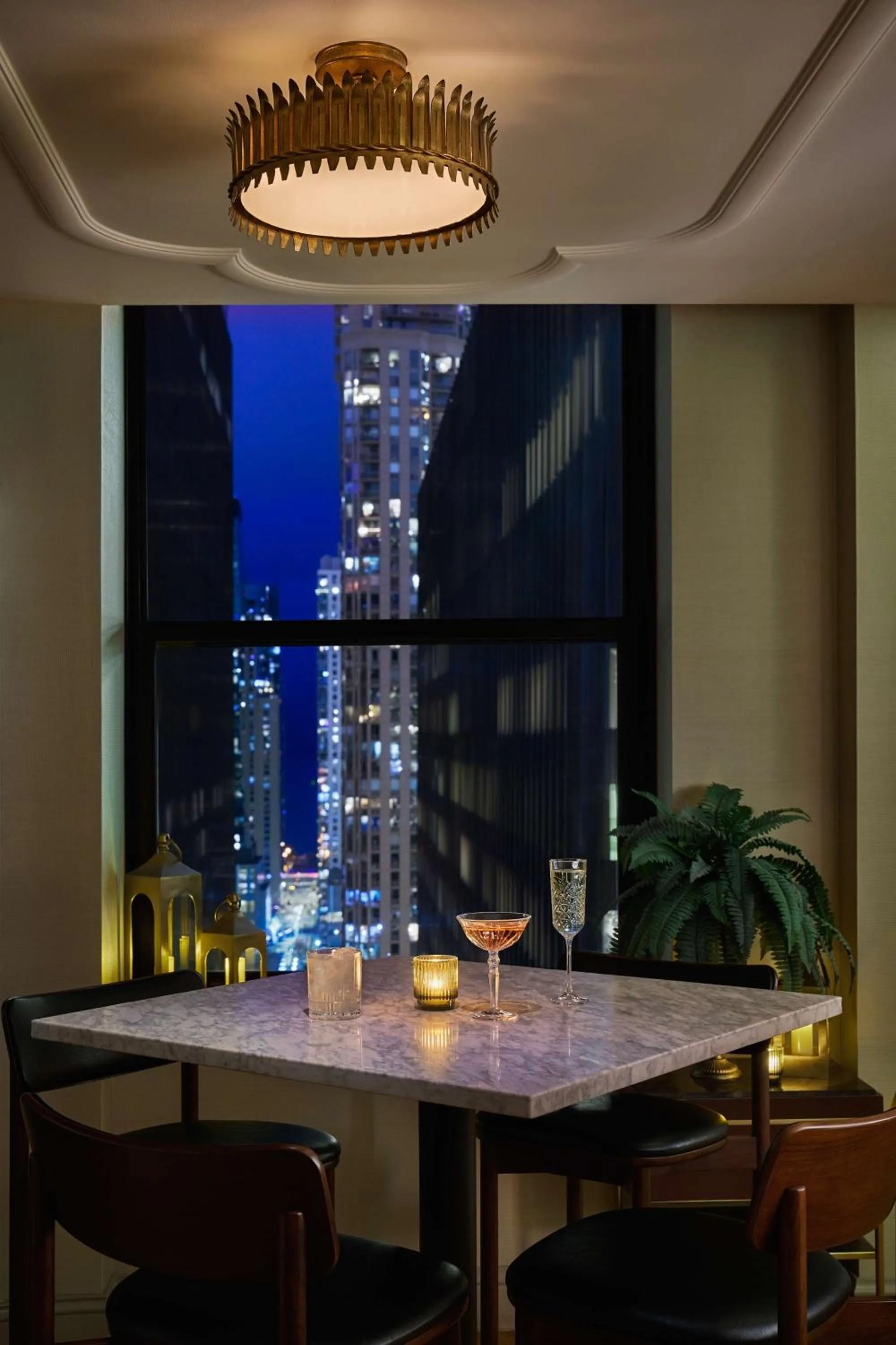 Lounge or bar in Pendry Chicago