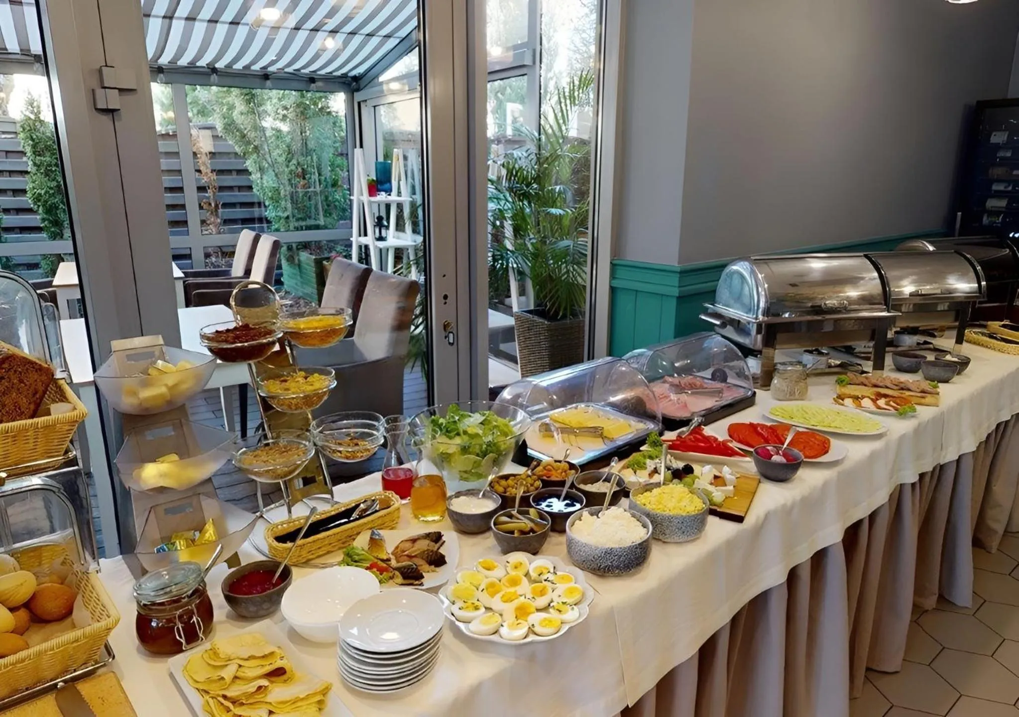 Food and drinks in Sentoza Sopot