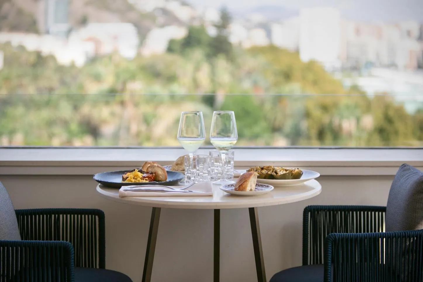 Food and drinks in Only YOU Hotel Málaga