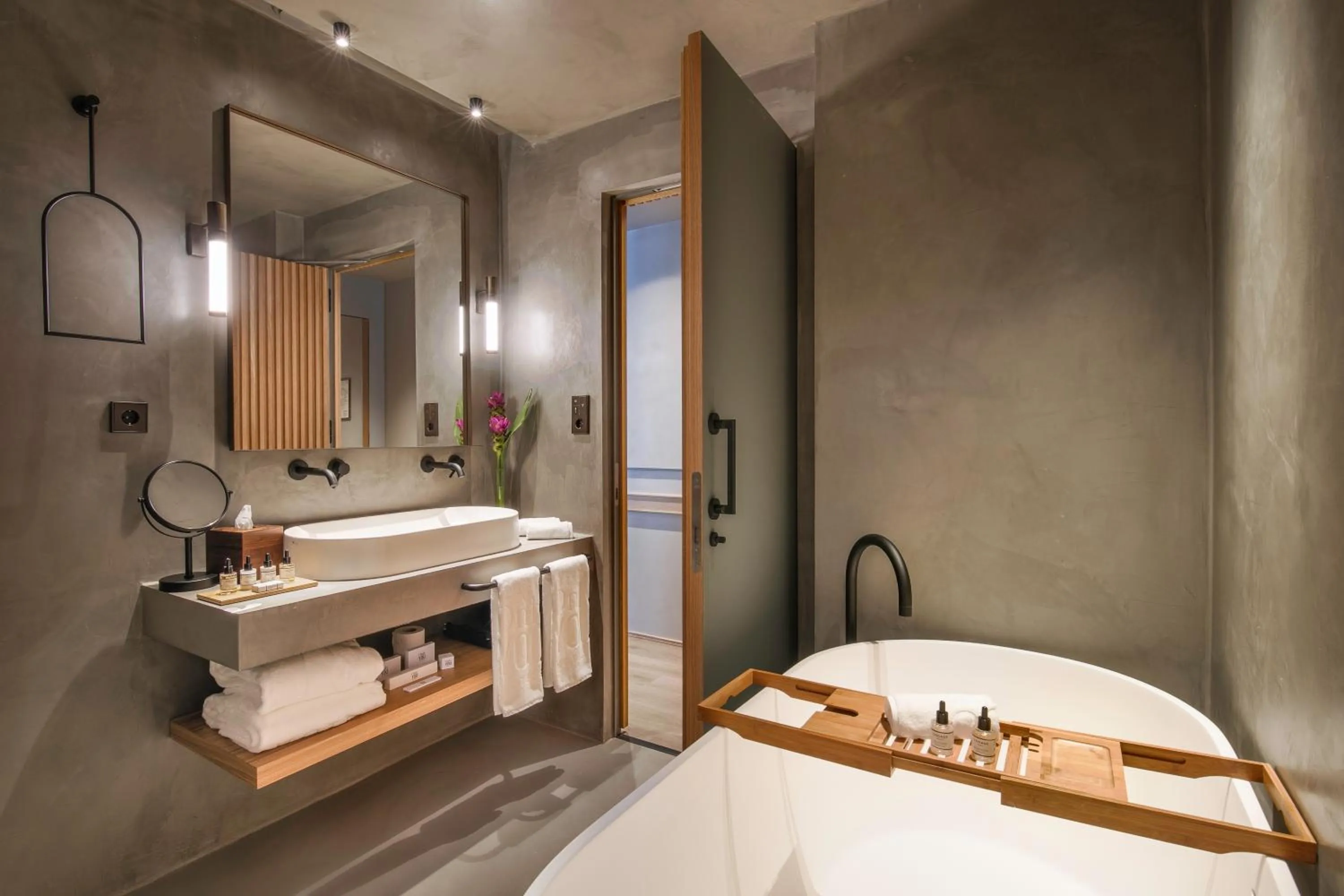 Bathroom, Bed in Only YOU Hotel Málaga