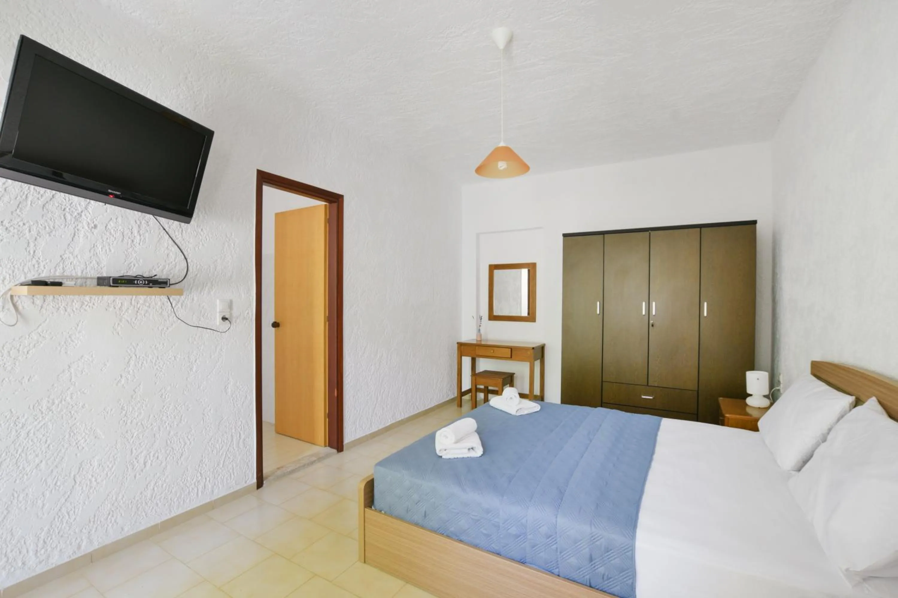 Bed in Galini Apartments