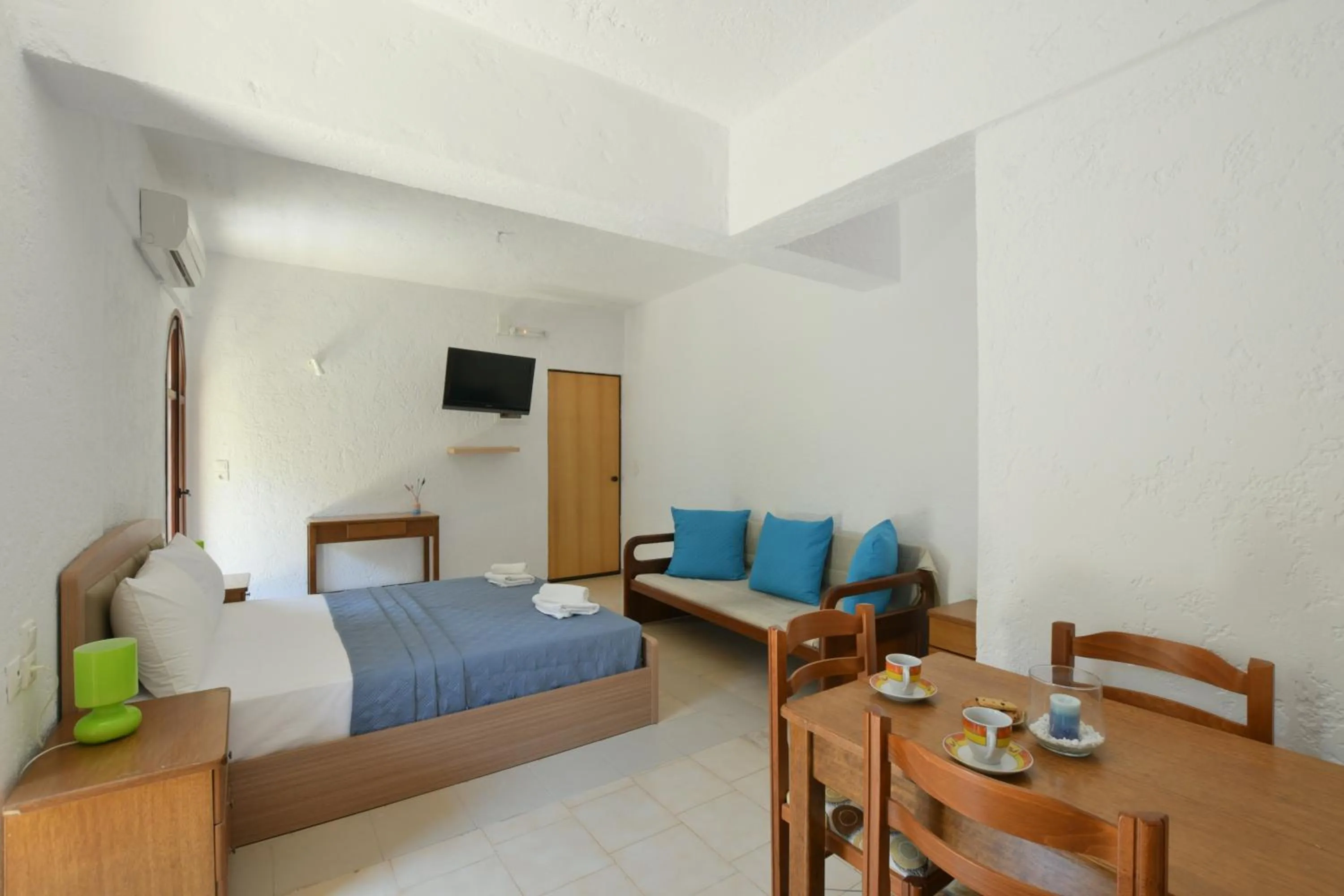 Bed in Galini Apartments