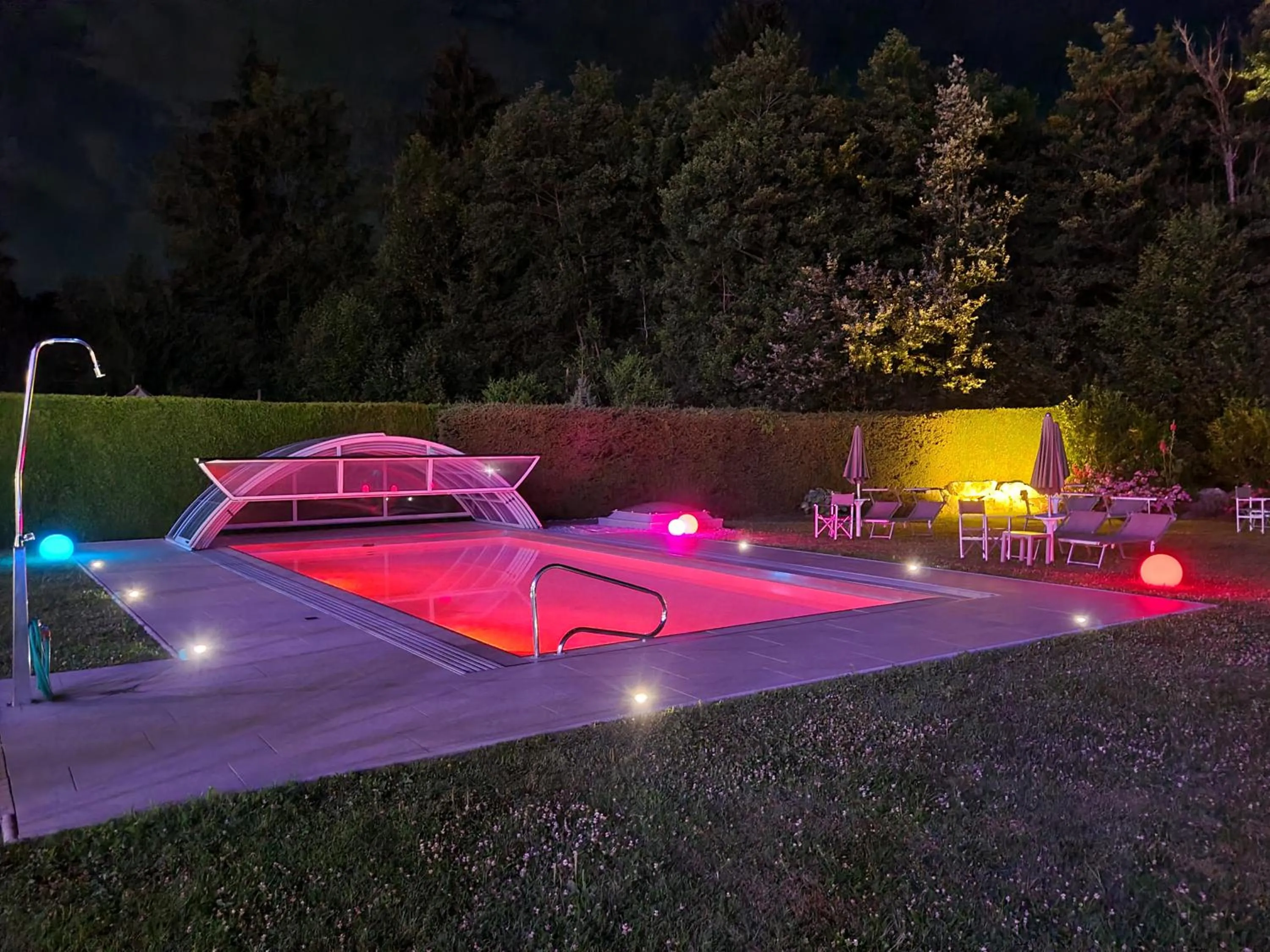 Swimming pool in Dei Hotel Schönblick