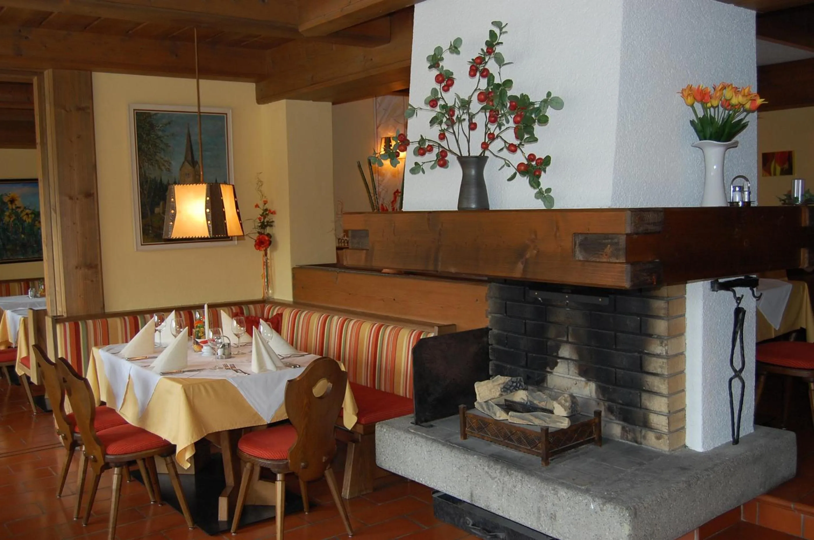 Restaurant/places to eat in Dei Hotel Schönblick