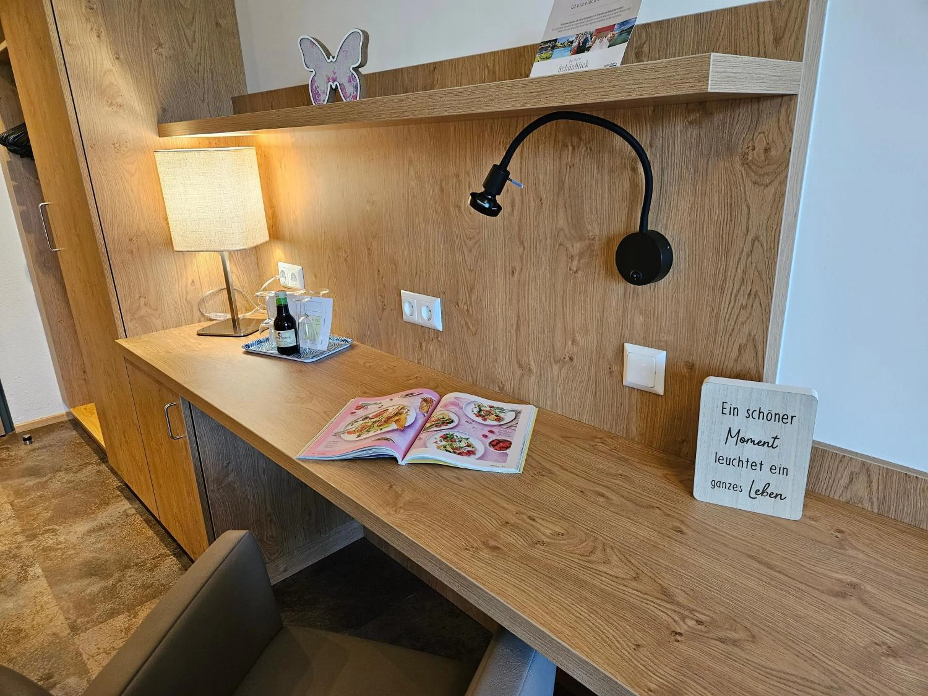 Photo of the whole room in Dei Hotel Schönblick