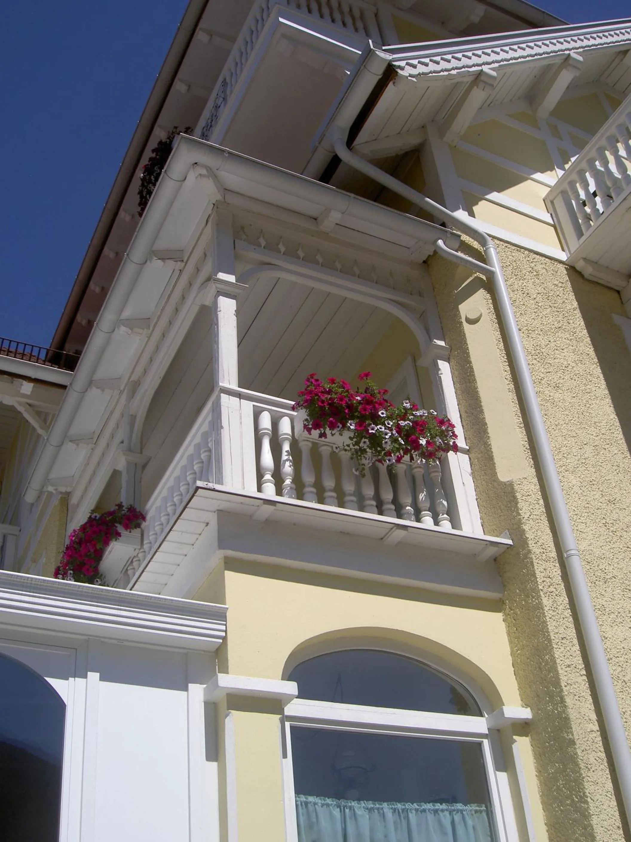 Garden in Hotel Garni Hubertus-Nostalgie & Charme