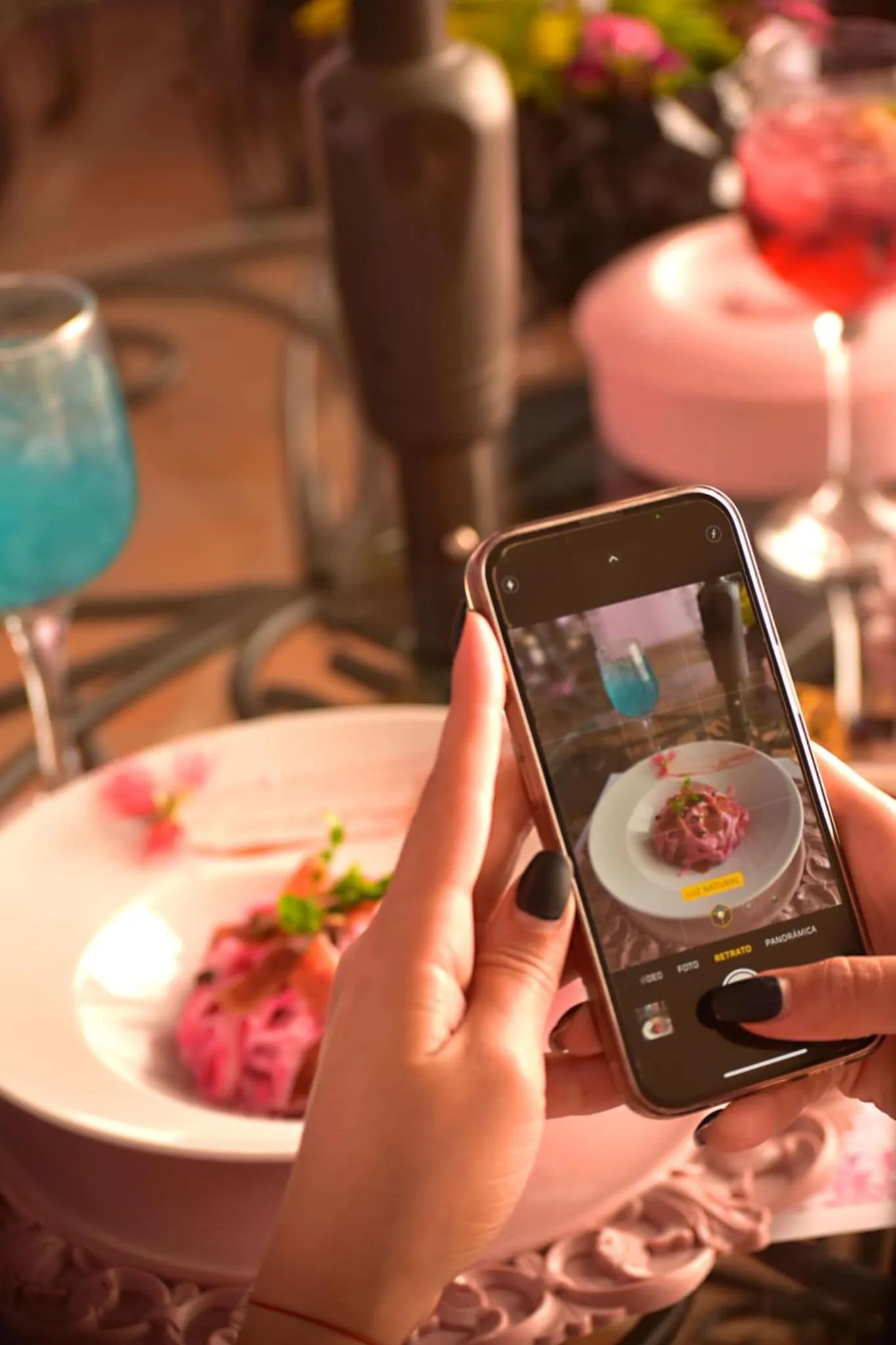 Restaurant/places to eat in Casa Rosa Hotel & Spa