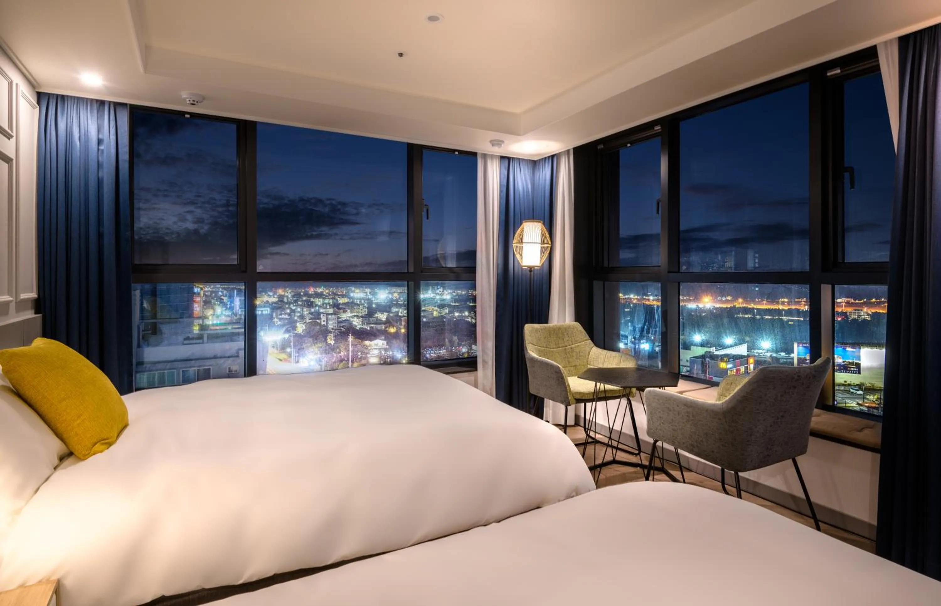 Bed in Ventimo Hotel & Residence Jeju