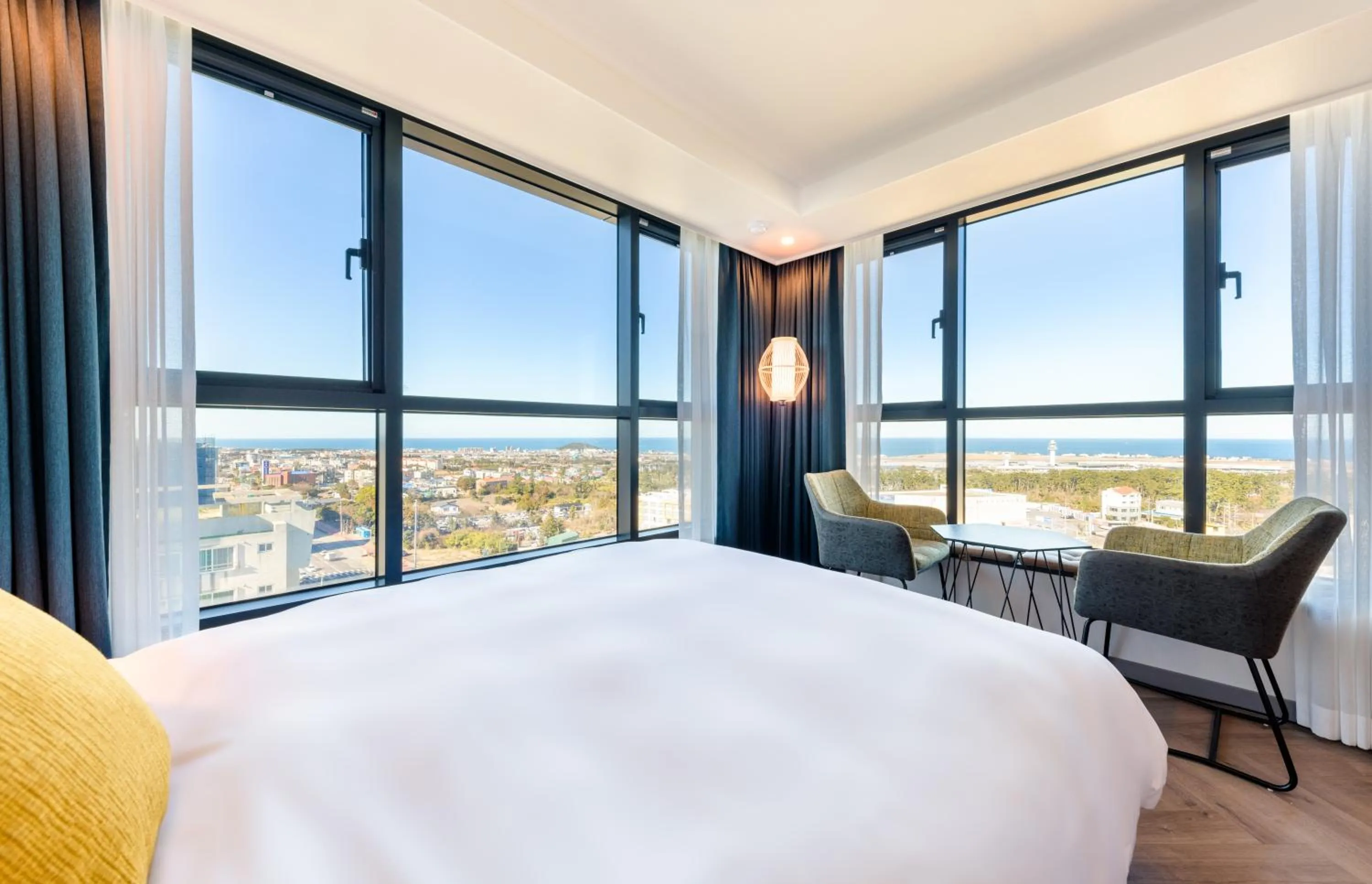 Bed in Ventimo Hotel & Residence Jeju