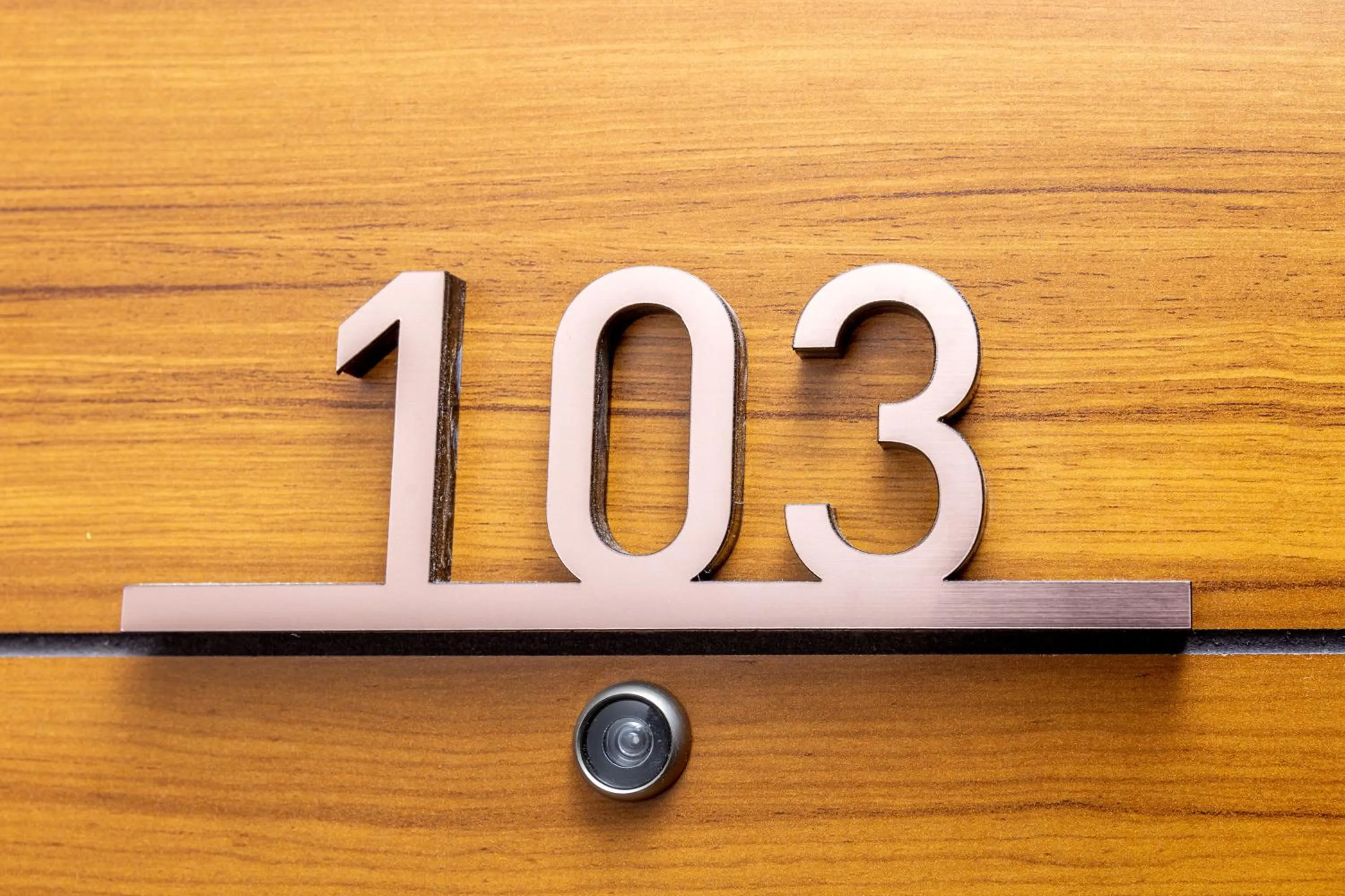 Logo/Certificate/Sign in Der Inn Hotel Konyaaltı