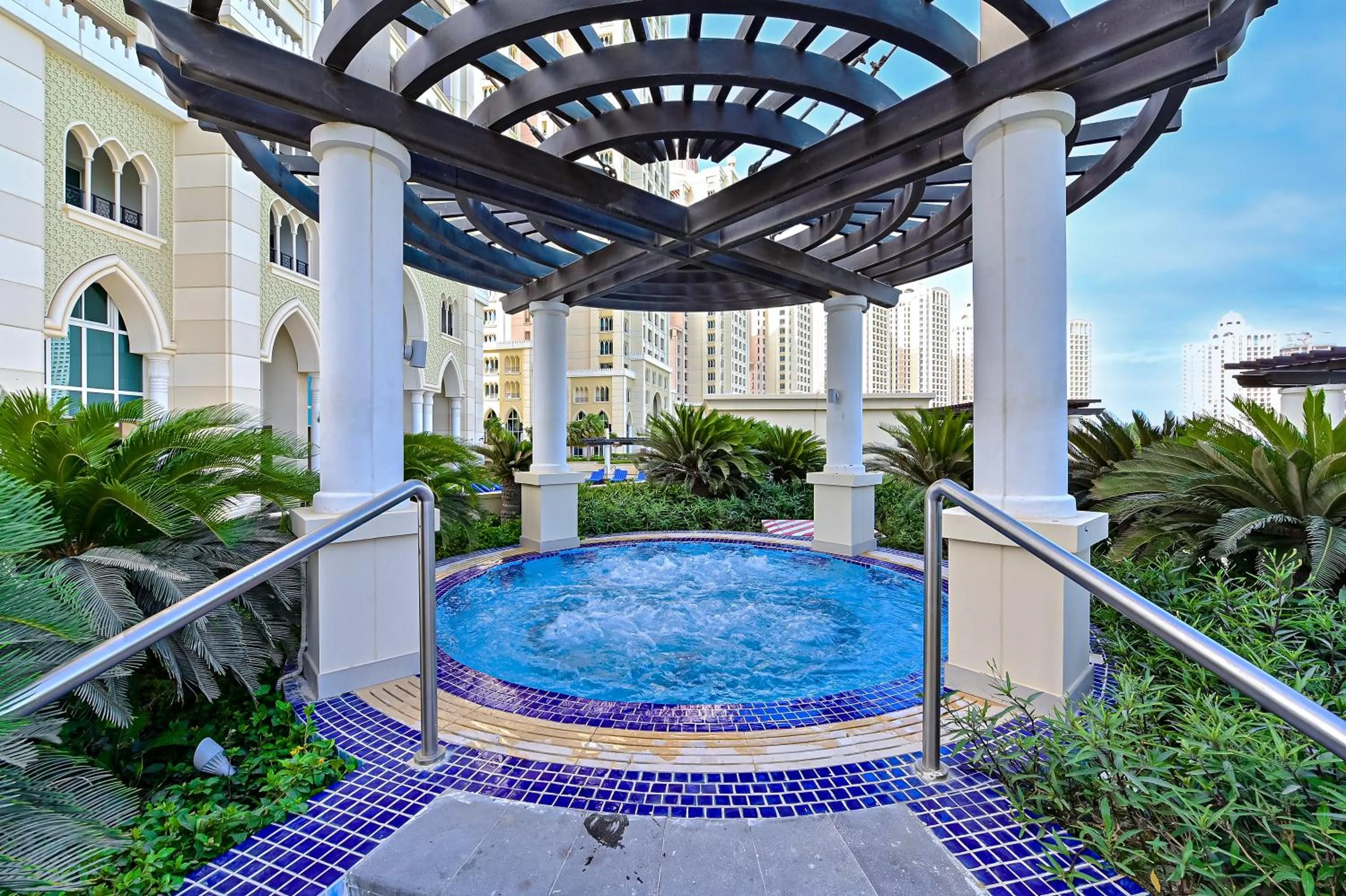 Retaj Baywalk Residence