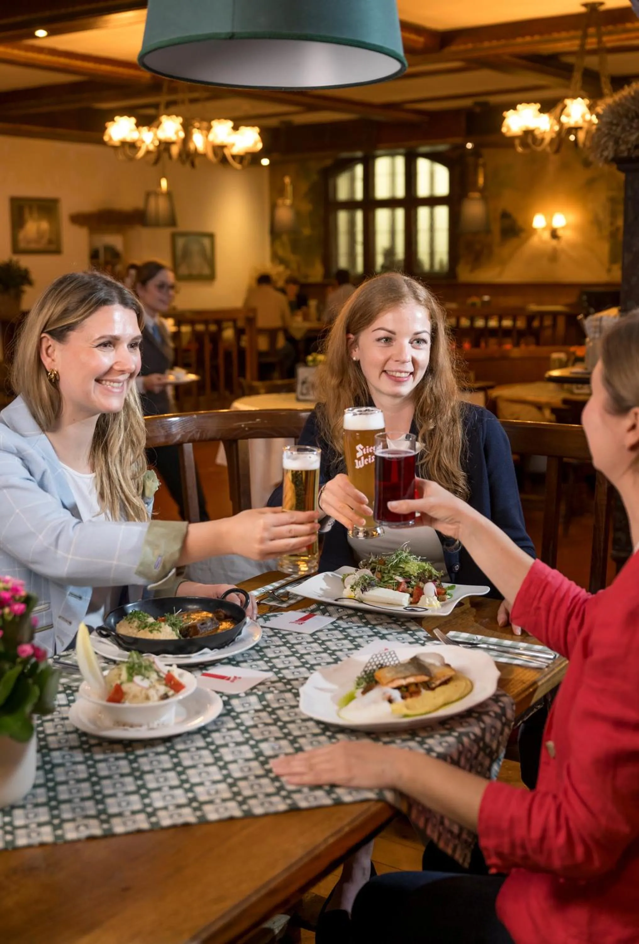 Restaurant/places to eat in IMLAUER HOTEL PITTER Salzburg