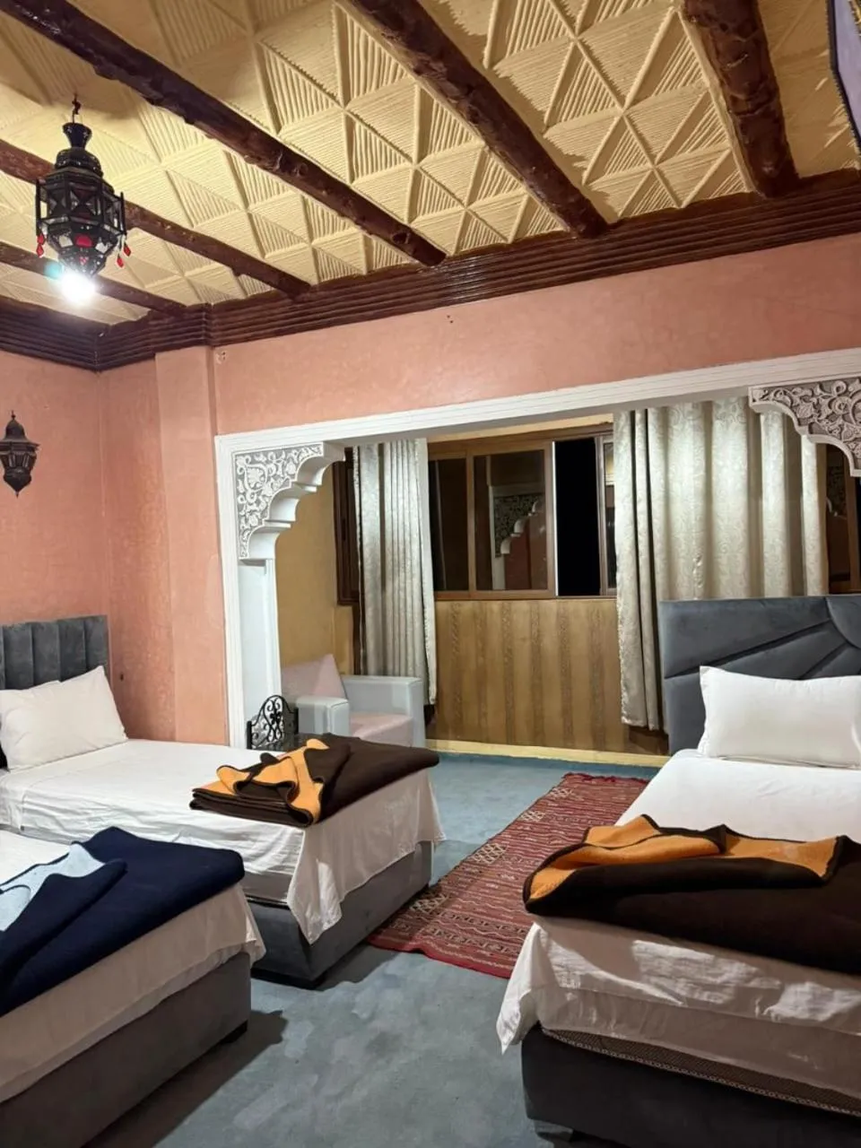 Bed in Hôtel Restaurant Les Etoiles Du Toubkal