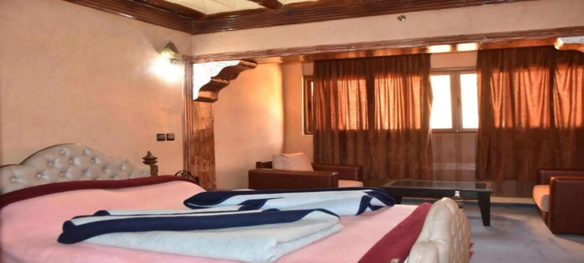Photo of the whole room, Bed in Hôtel Restaurant Les Etoiles Du Toubkal