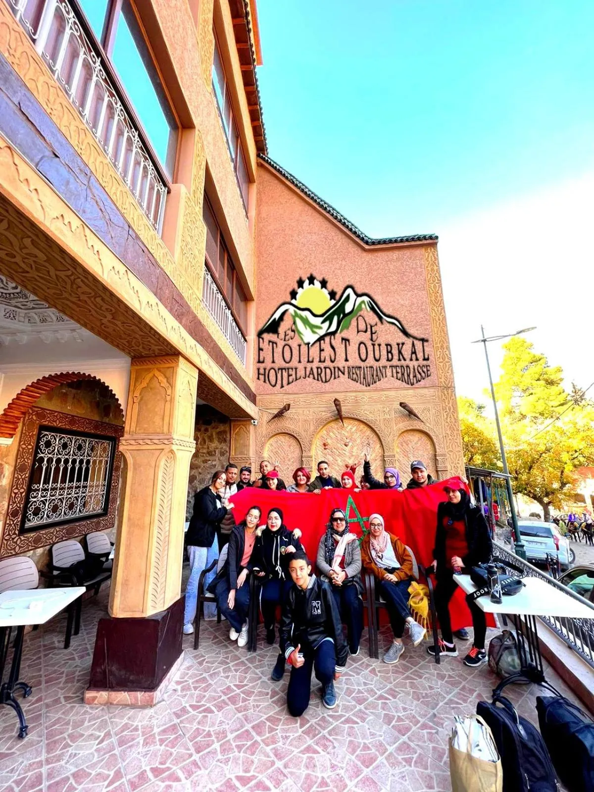 Property building in Hôtel Restaurant Les Etoiles Du Toubkal