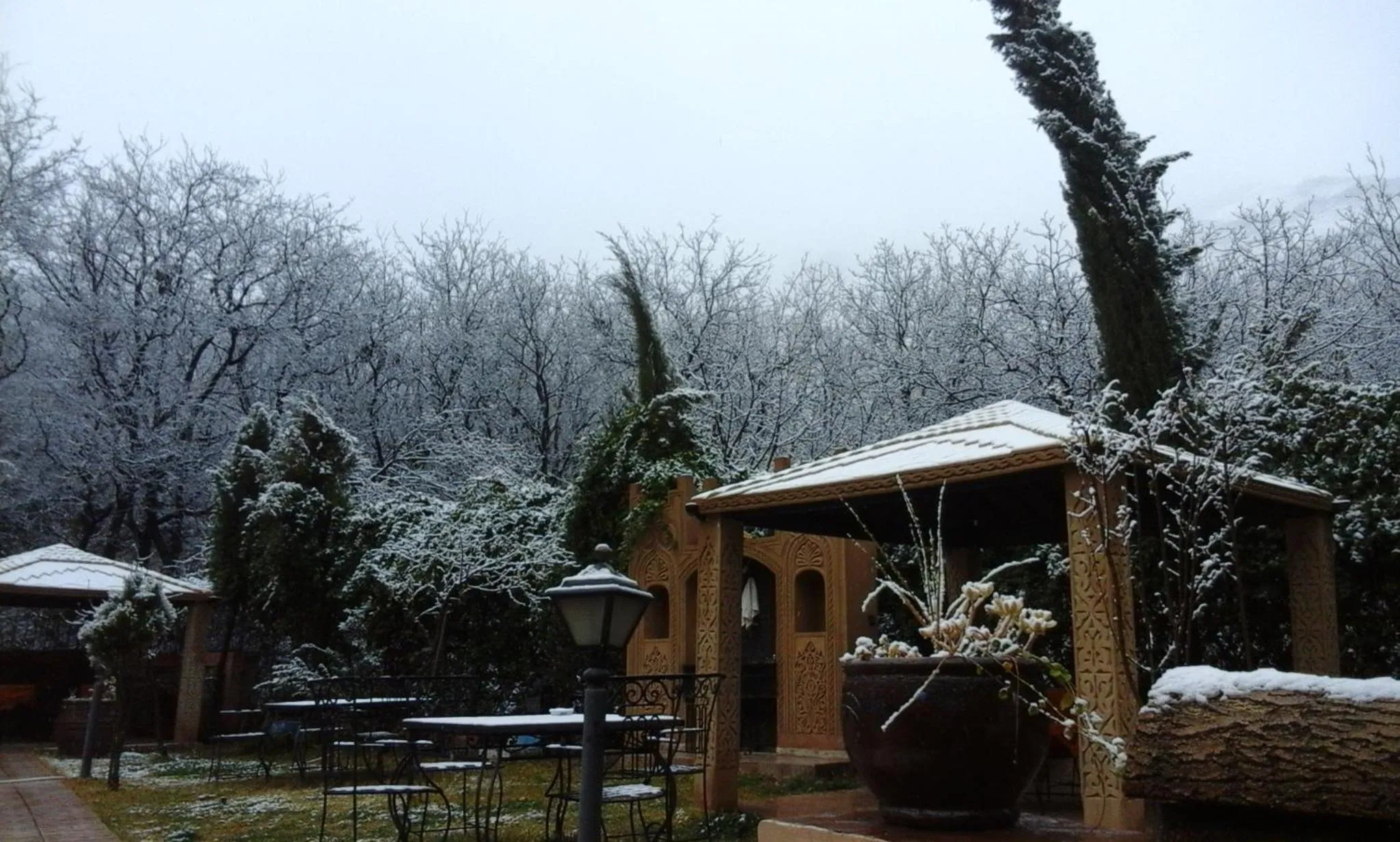 Winter in Hôtel Restaurant Les Etoiles Du Toubkal