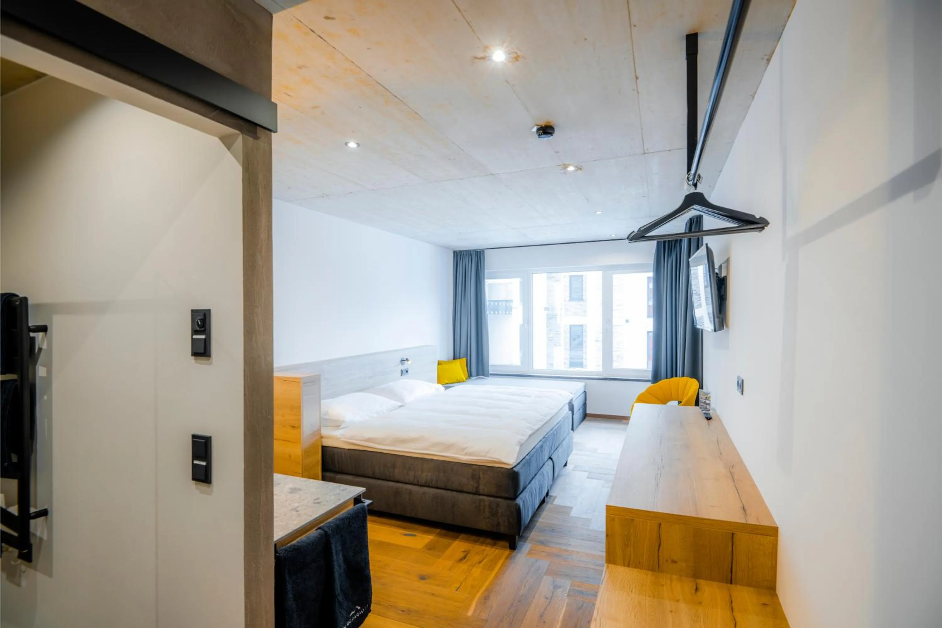 Photo of the whole room, Bed in Bergparadies - inklusive Eintritt in die Alpentherme