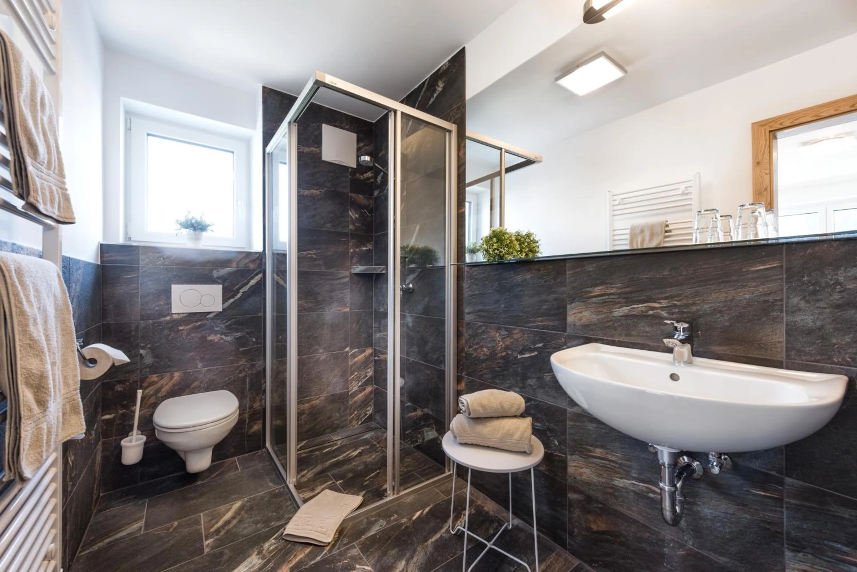 Bathroom in Bergparadies - inklusive Eintritt in die Alpentherme