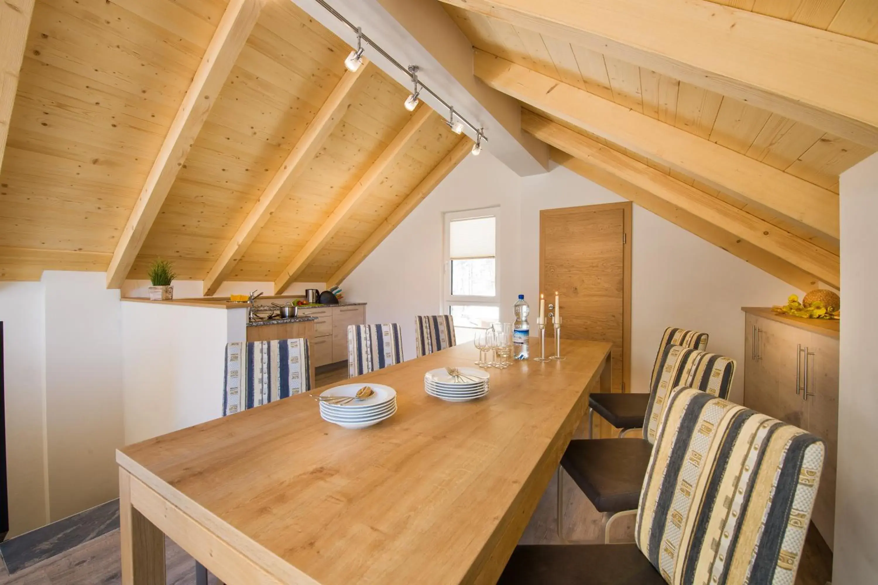 Standard Penthouse Apartment with Terrace with Spa Access in Bergparadies - inklusive Eintritt in die Alpentherme Standard Penthouse Apartment with Terrace with Spa Access in Bergparadies - inklusive Eintritt in die Alpentherme