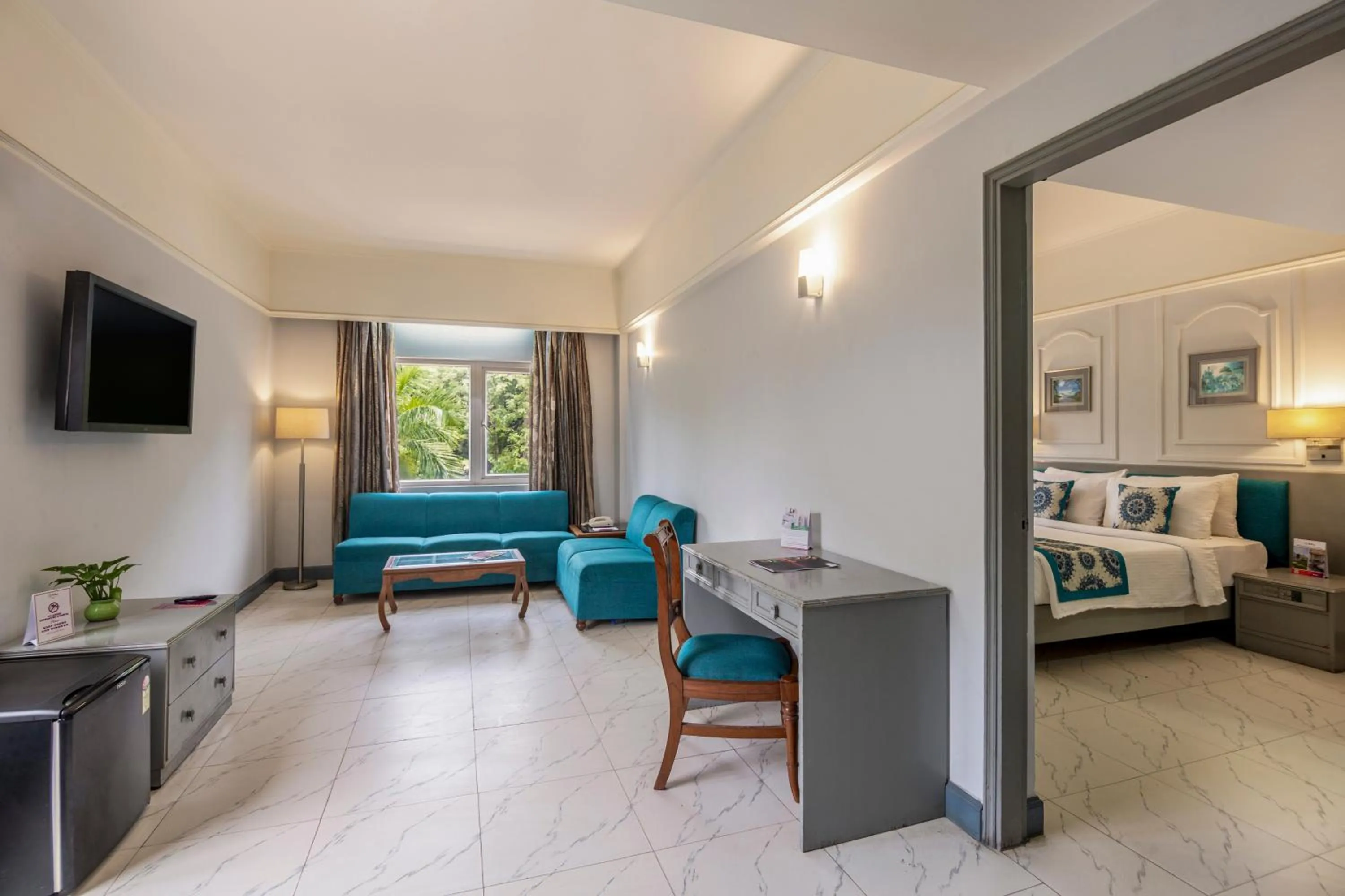 Photo of the whole room, Bed in Sterling City Centre, Bokaro