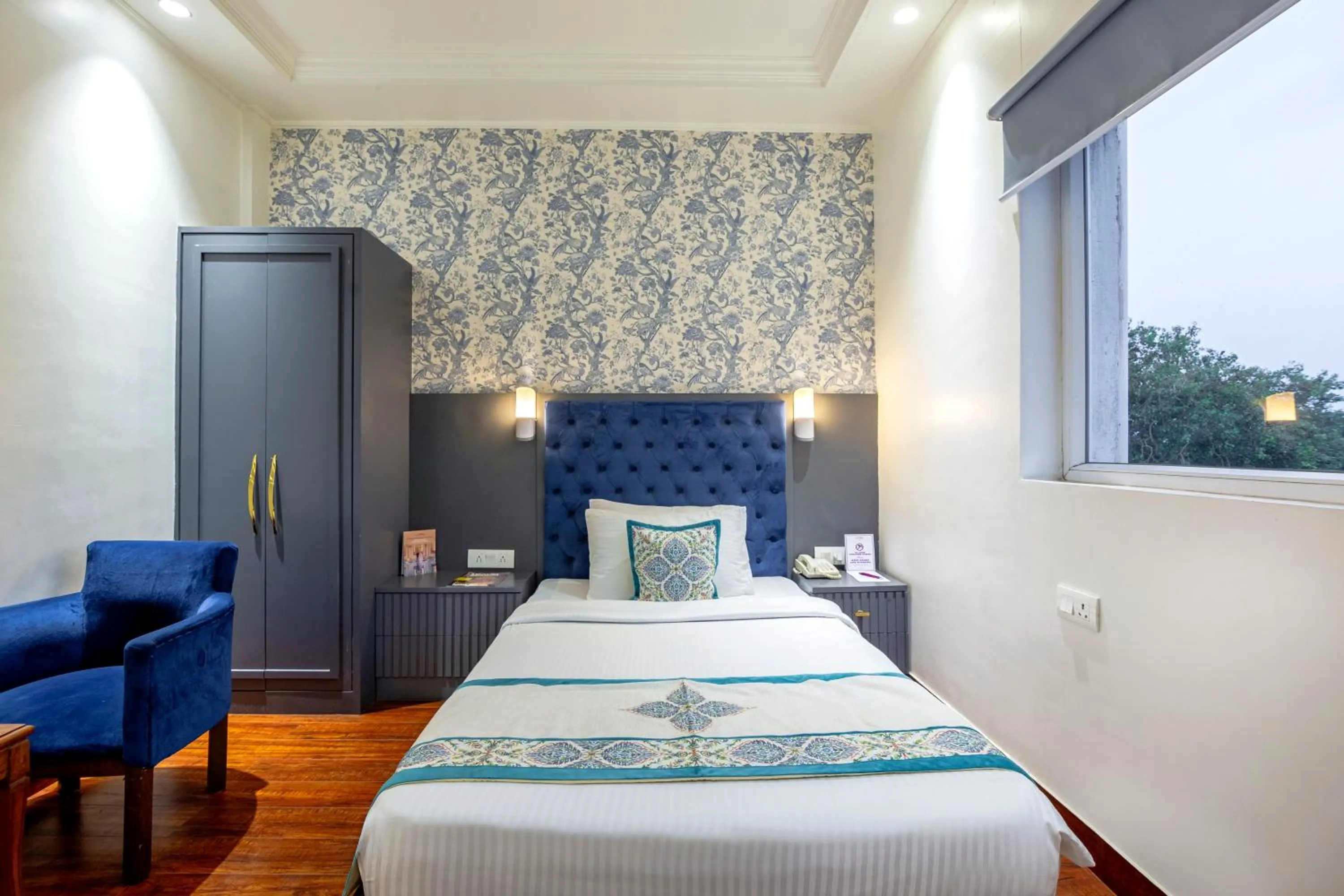 Bed in Sterling City Centre, Bokaro