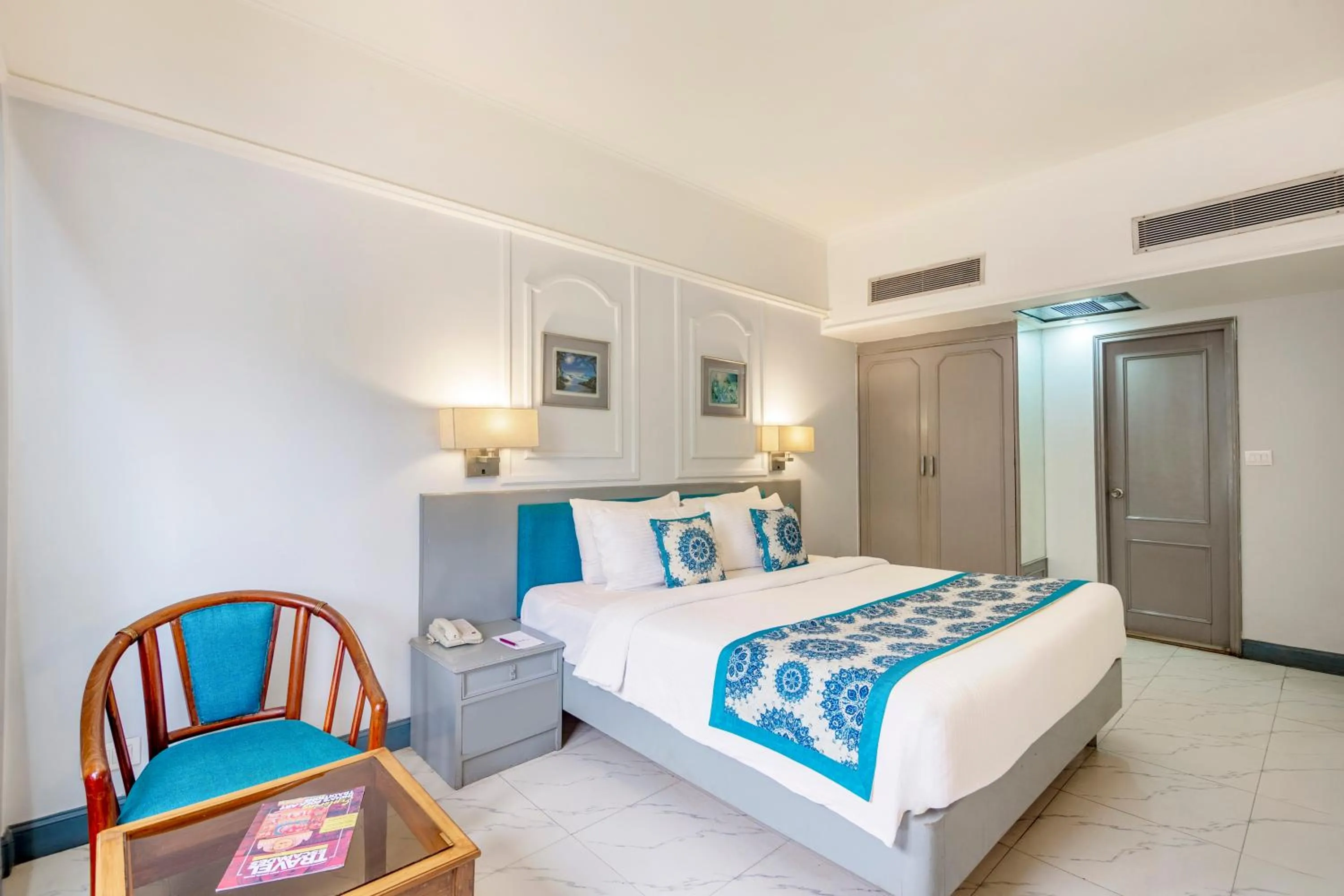 Bedroom, Bed in Sterling City Centre, Bokaro