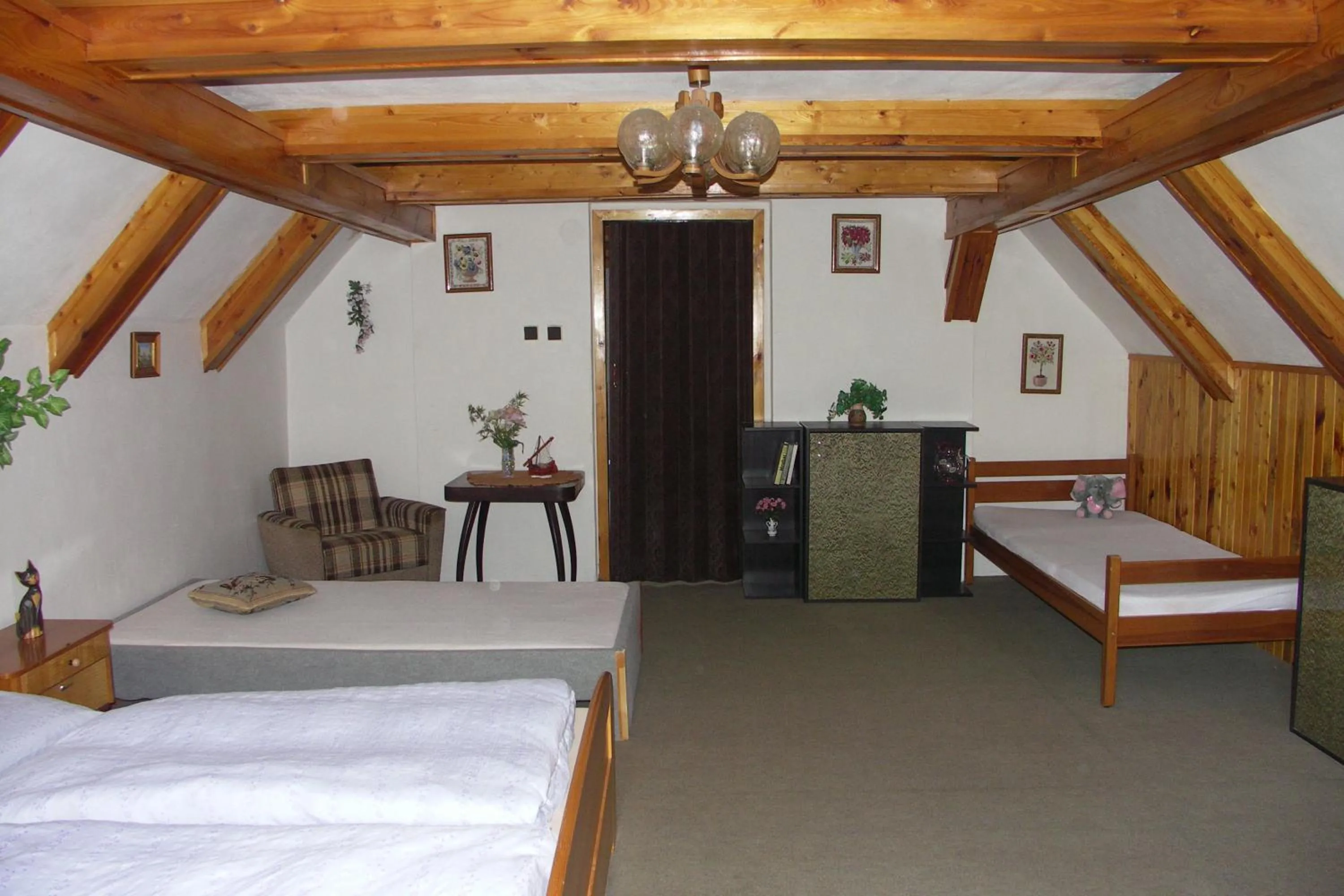 Bed in Edy Dum
