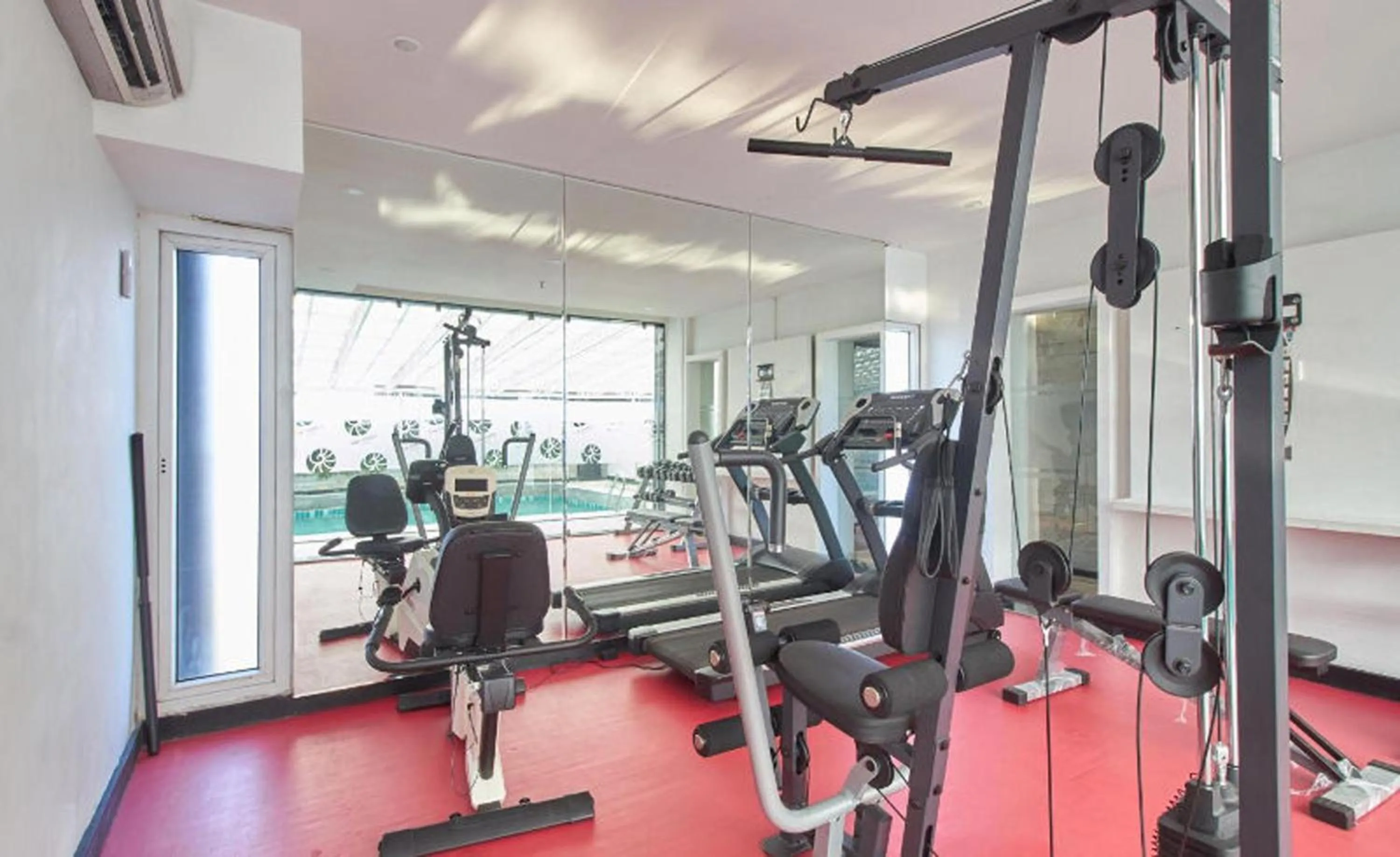Fitness centre/facilities in Ginger Kochi MG Road