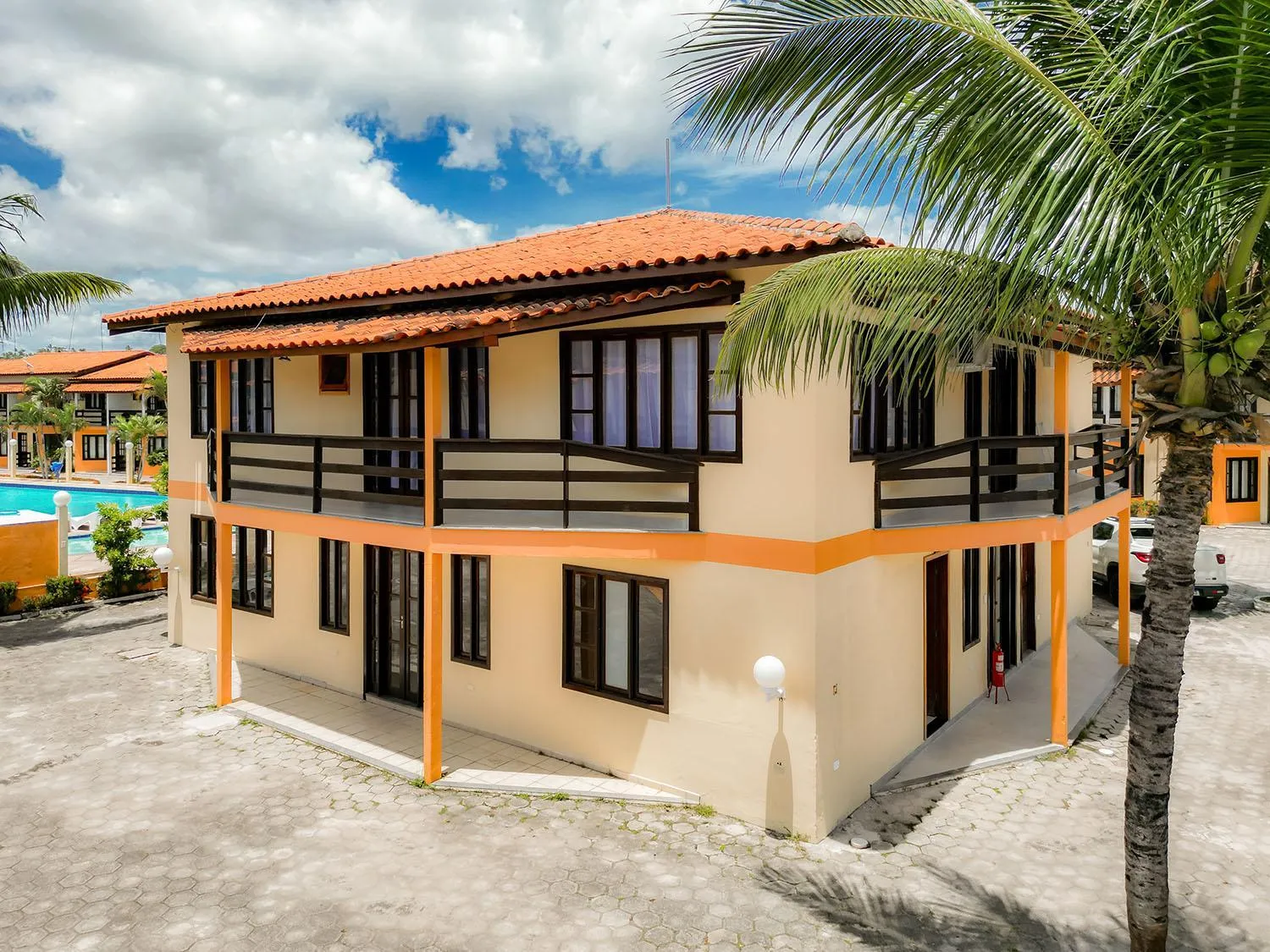 Property building in Village do Bosque - Rede Tonziro