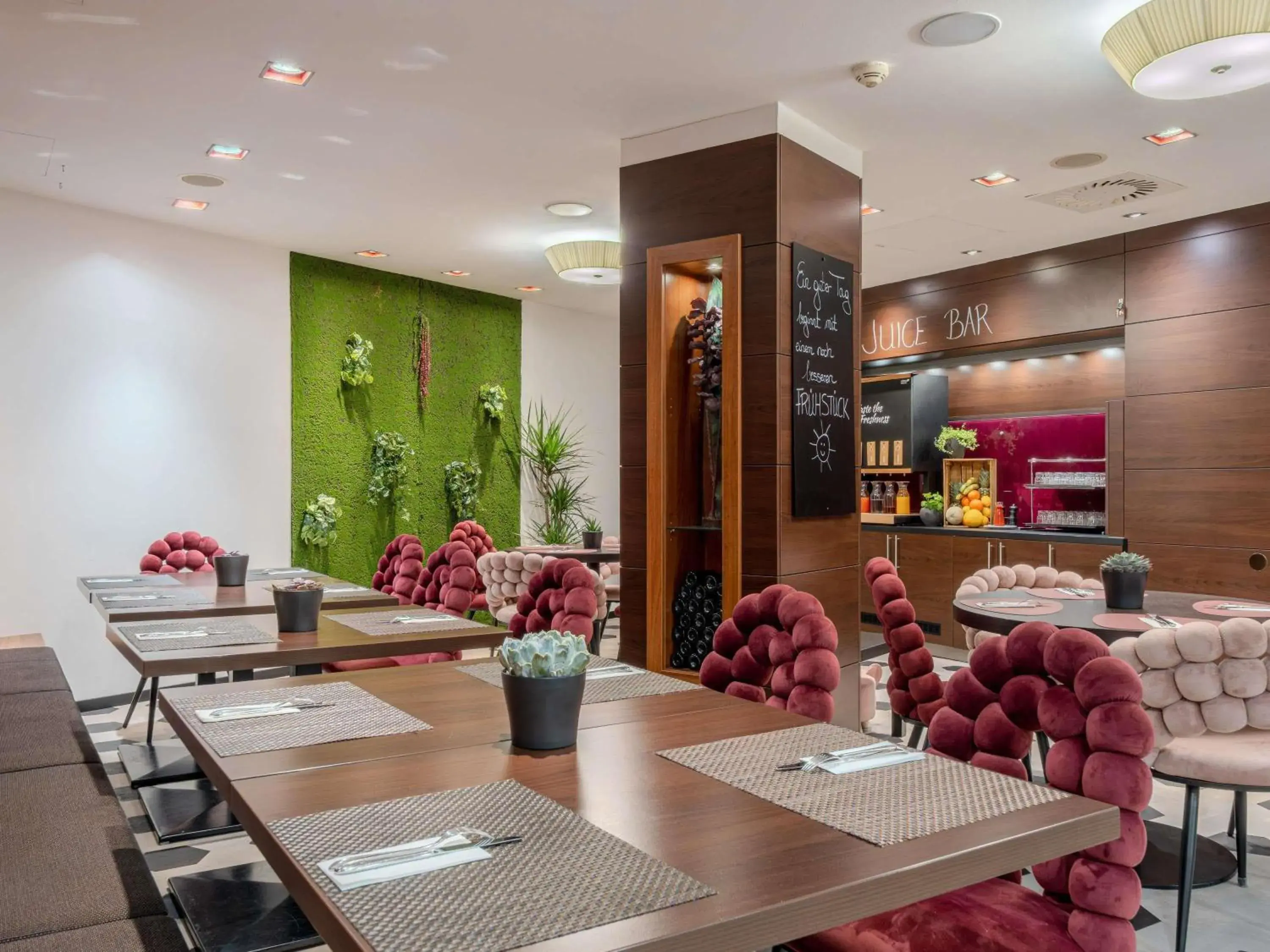 Breakfast in Hotel Mercure Graz City Breakfast in Hotel Mercure Graz City